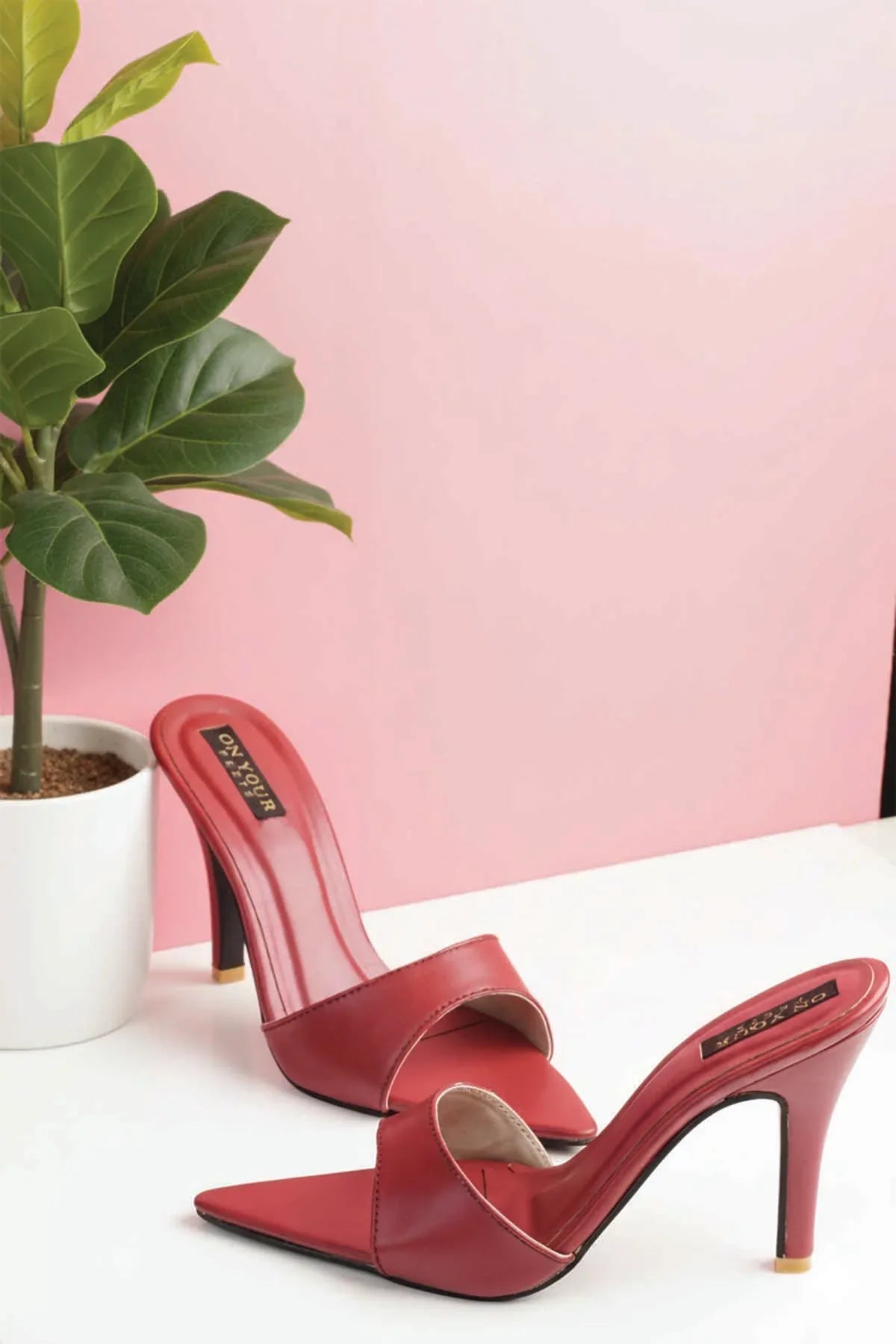 On your Feet - AK Galleria