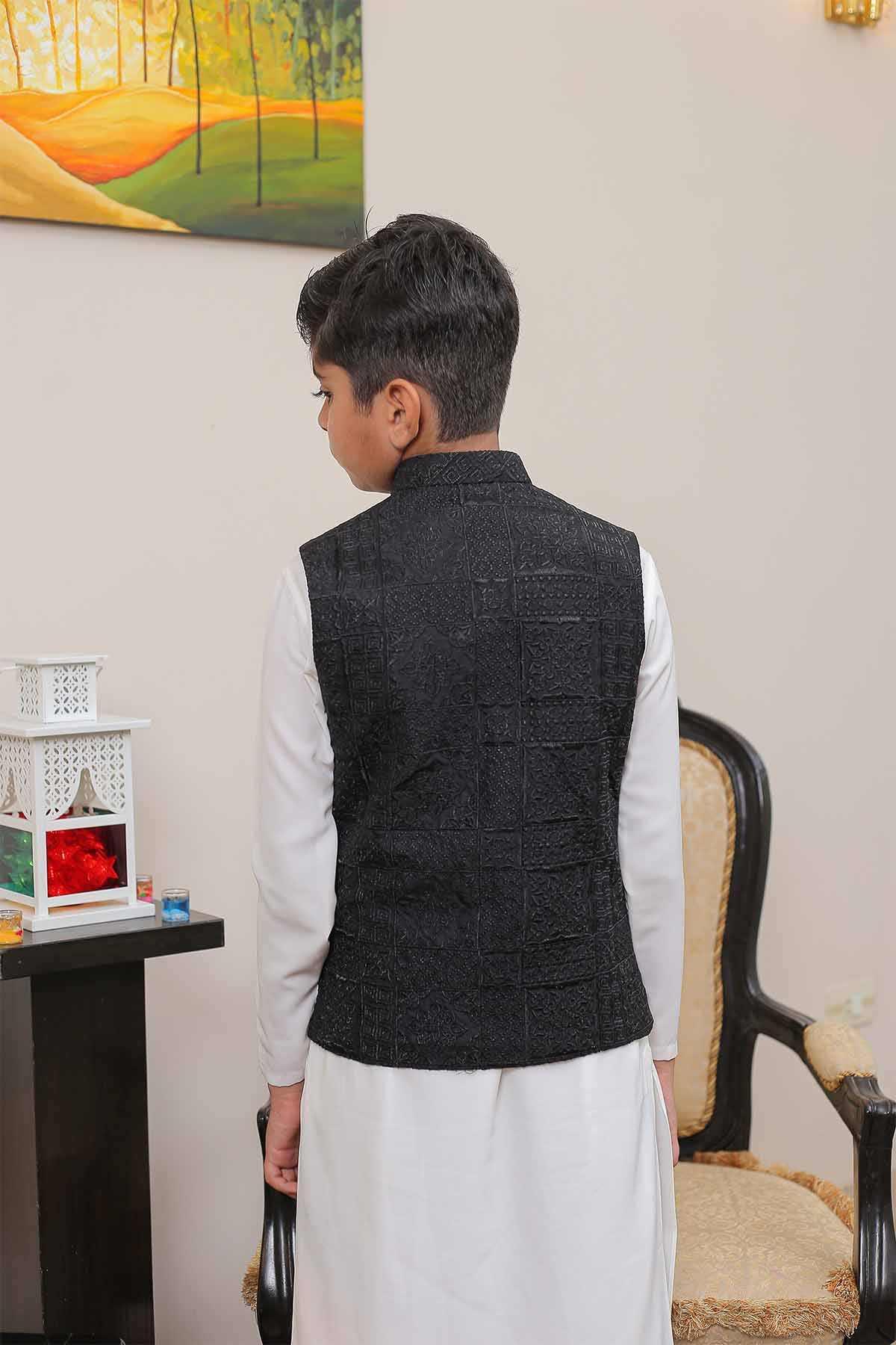 Real Image - AK Galleria