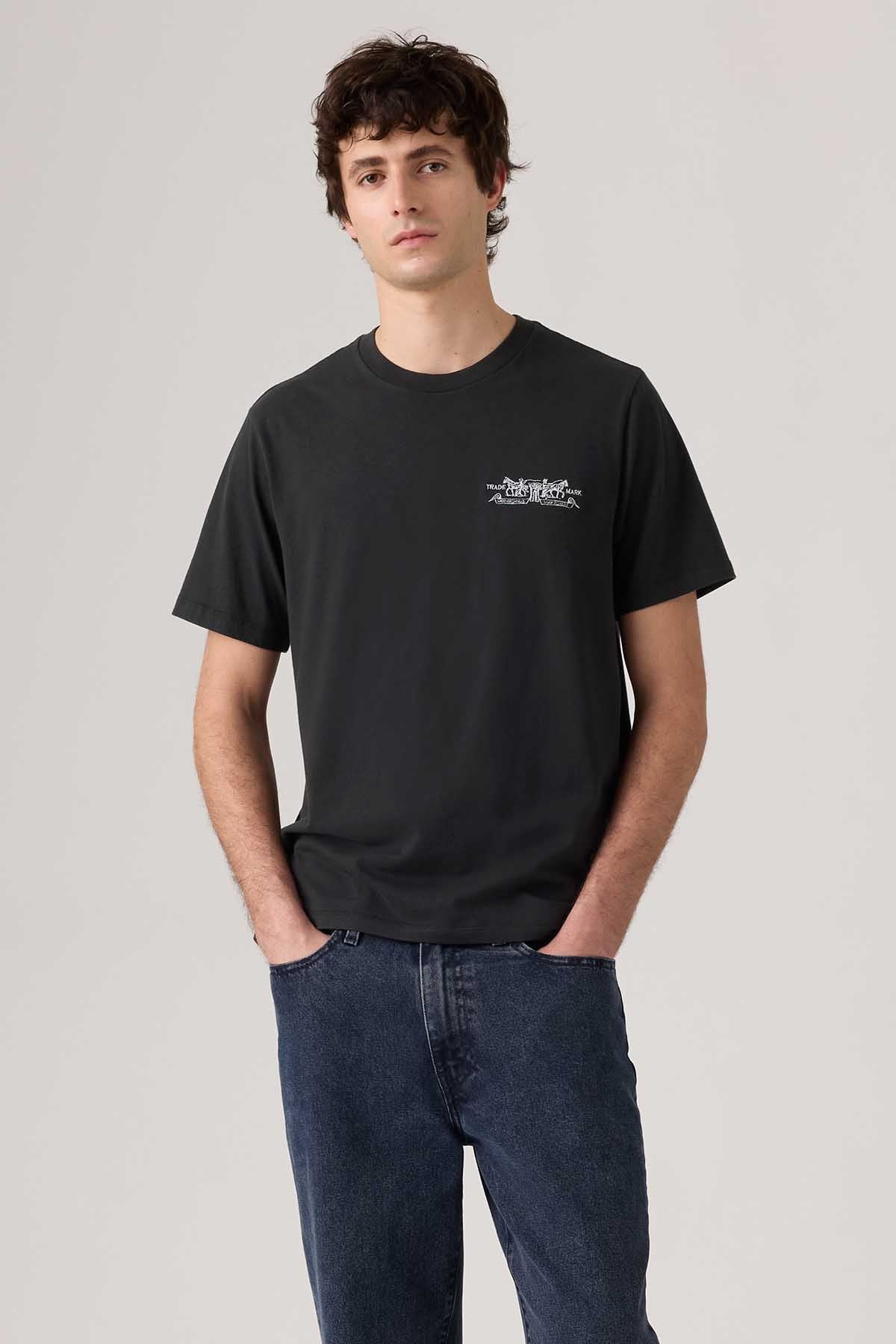 Levi's