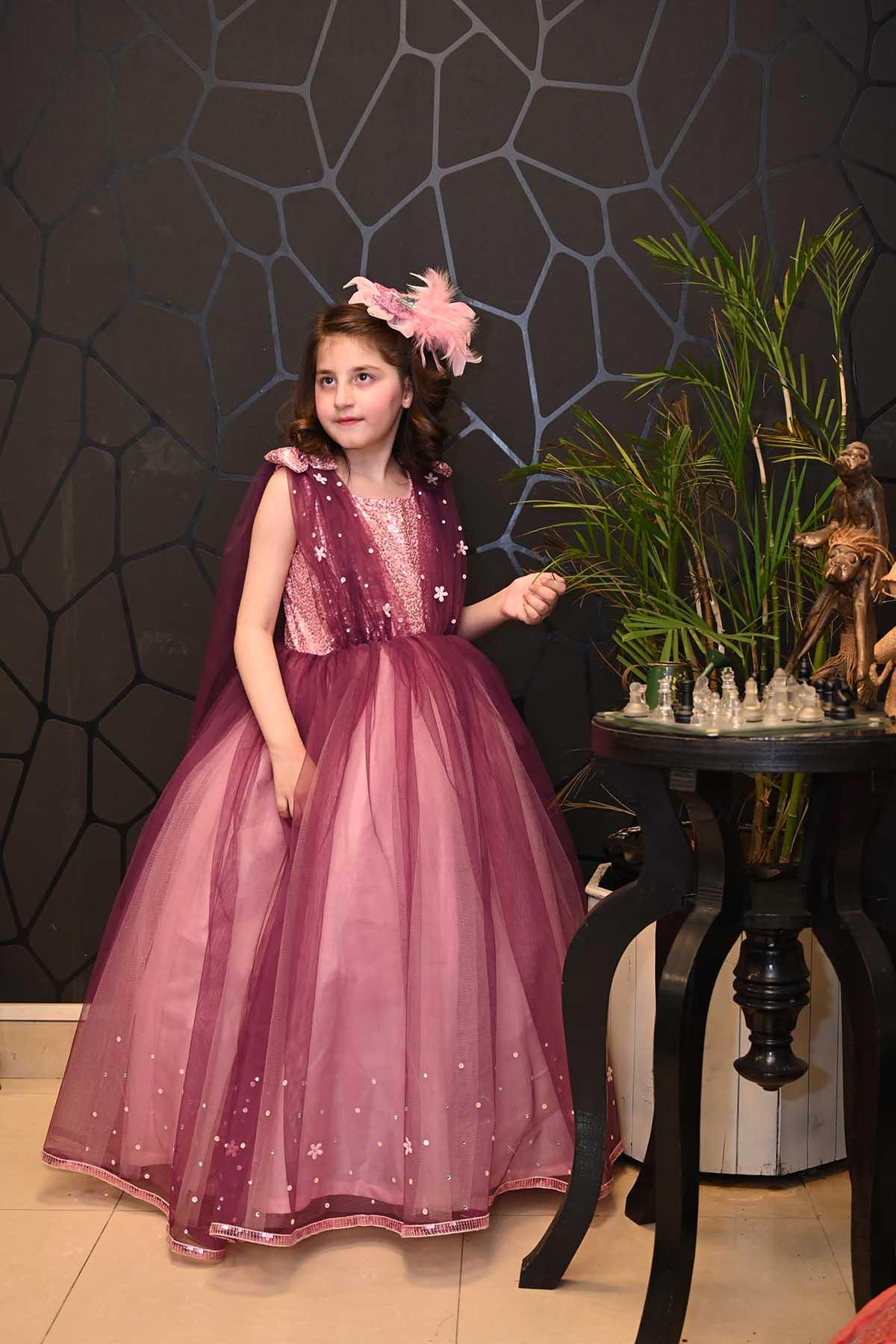 Qurratulain saqib - AK Galleria