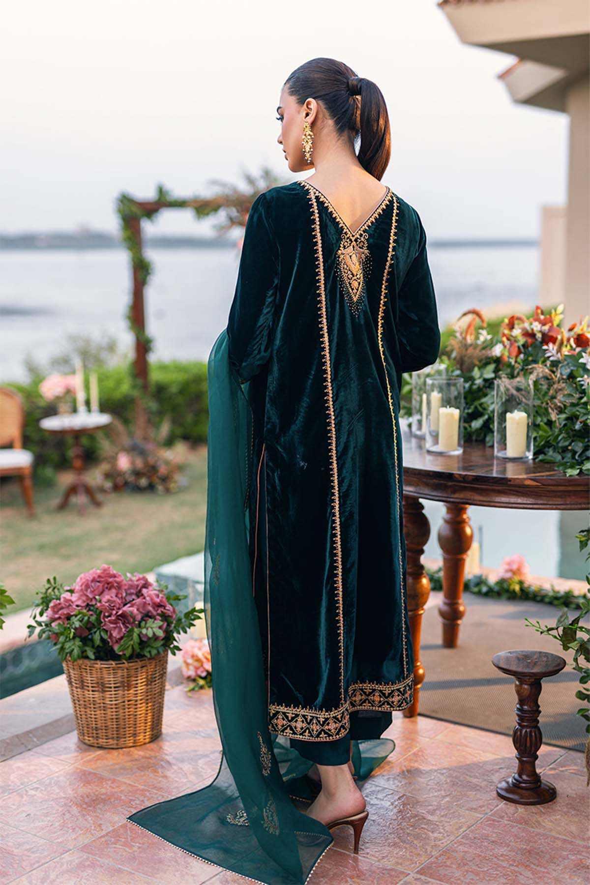 Nimra Kashif - AK Galleria