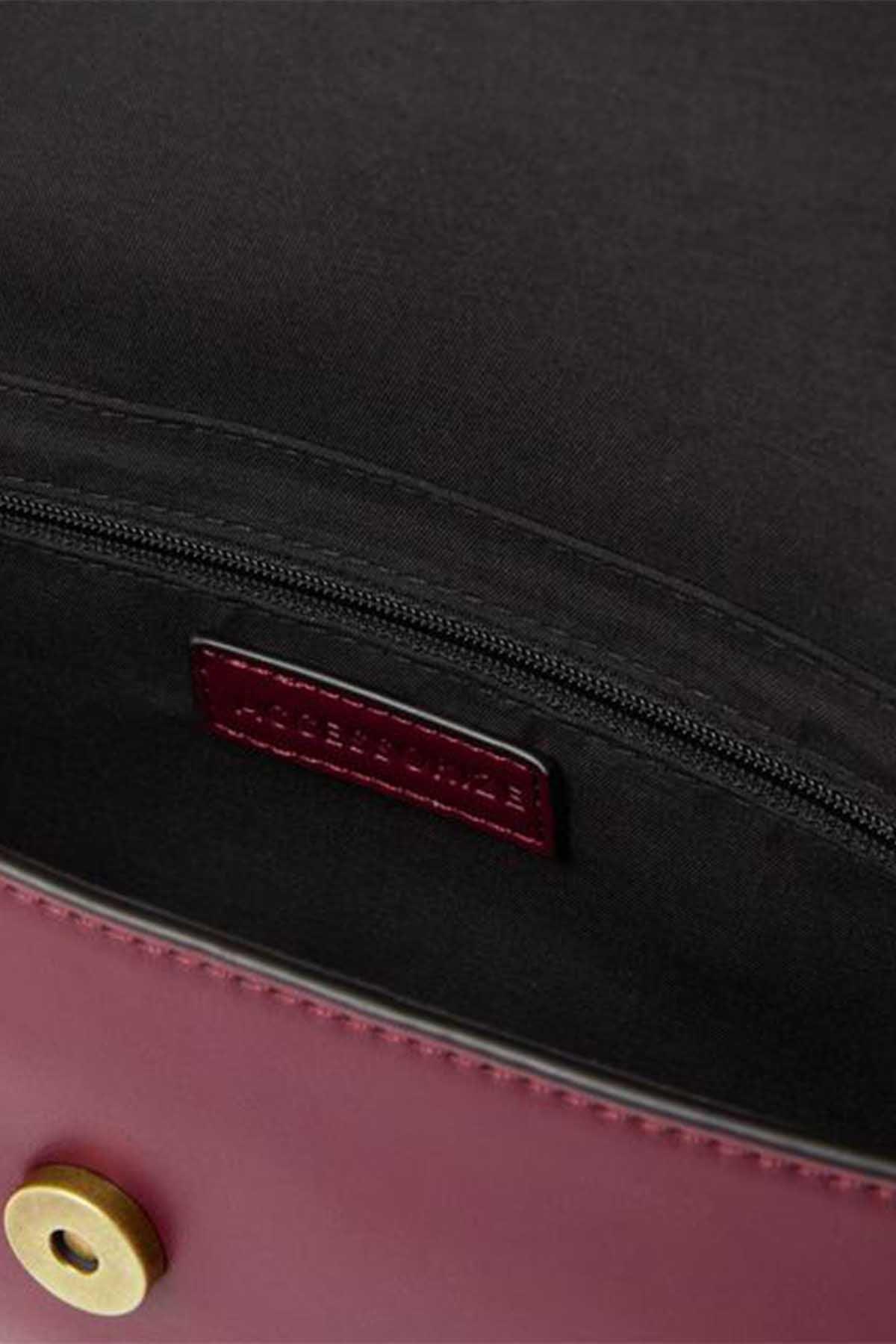 Accessorize - AK Galleria