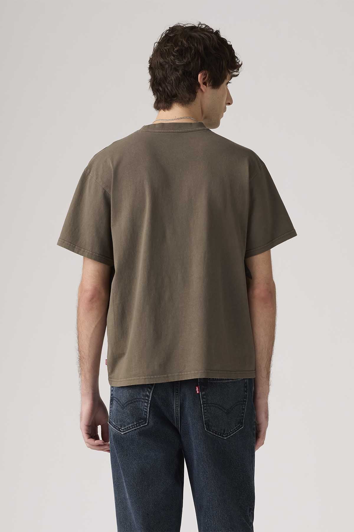 Levi's