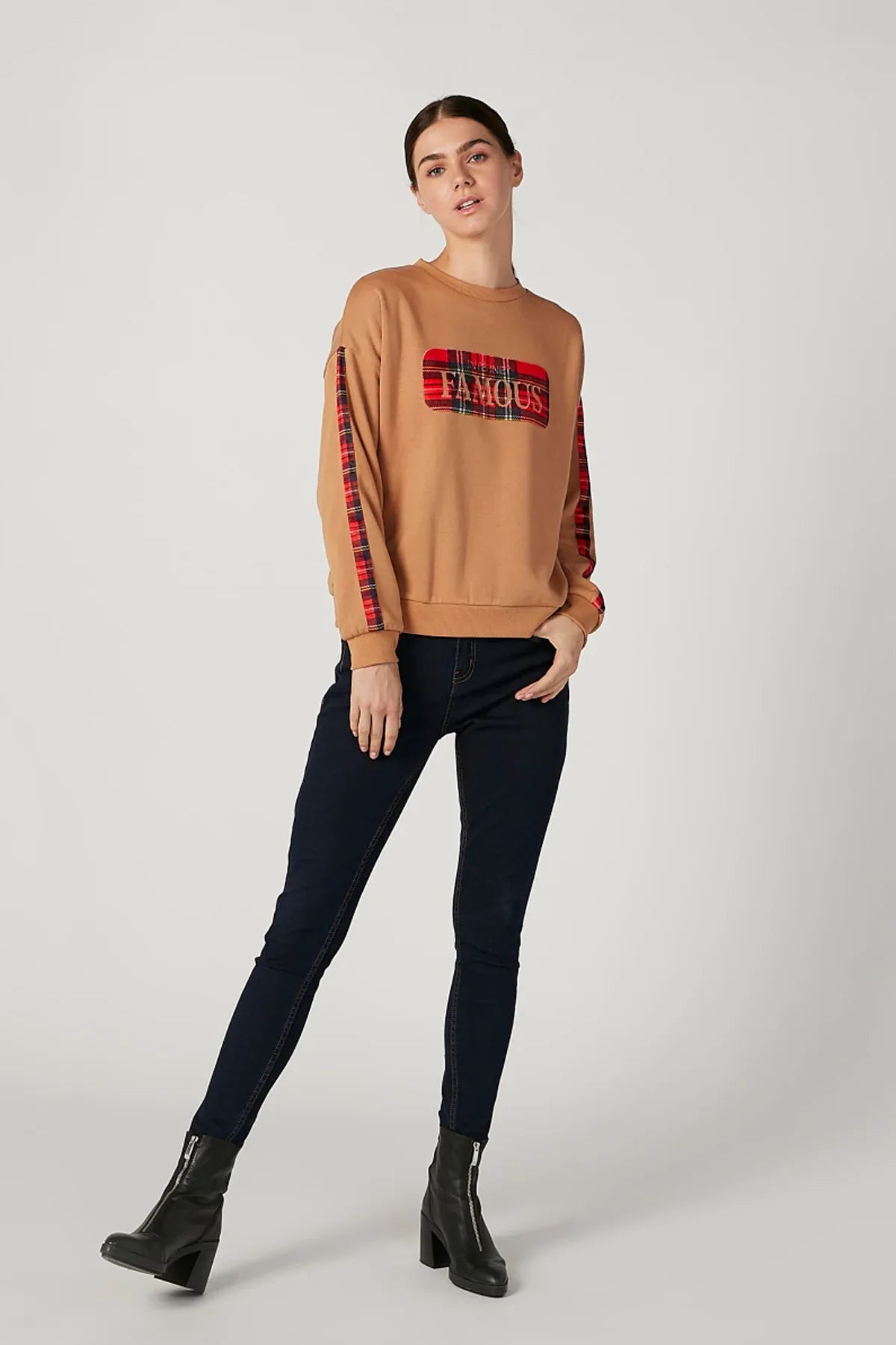 Splash - AK Galleria