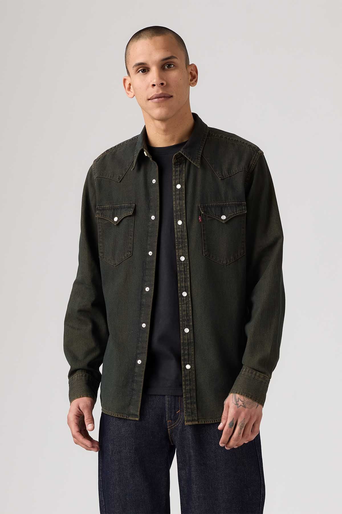 Levi's
