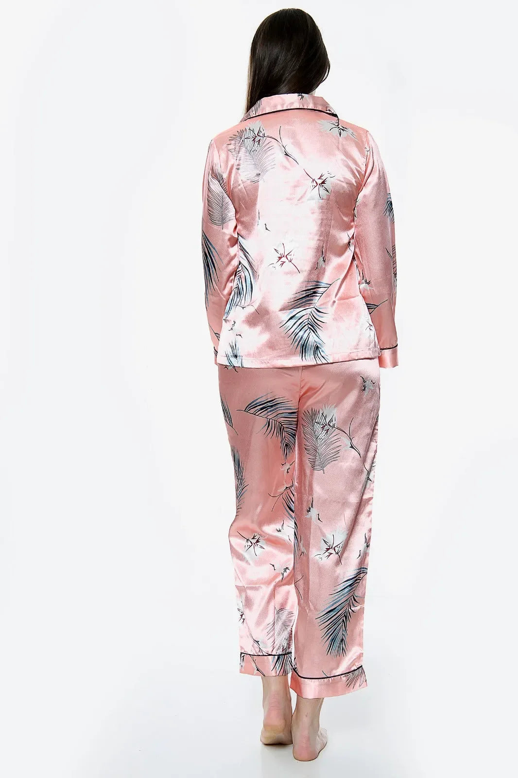 STUDIO BY ARJ - AK Galleria