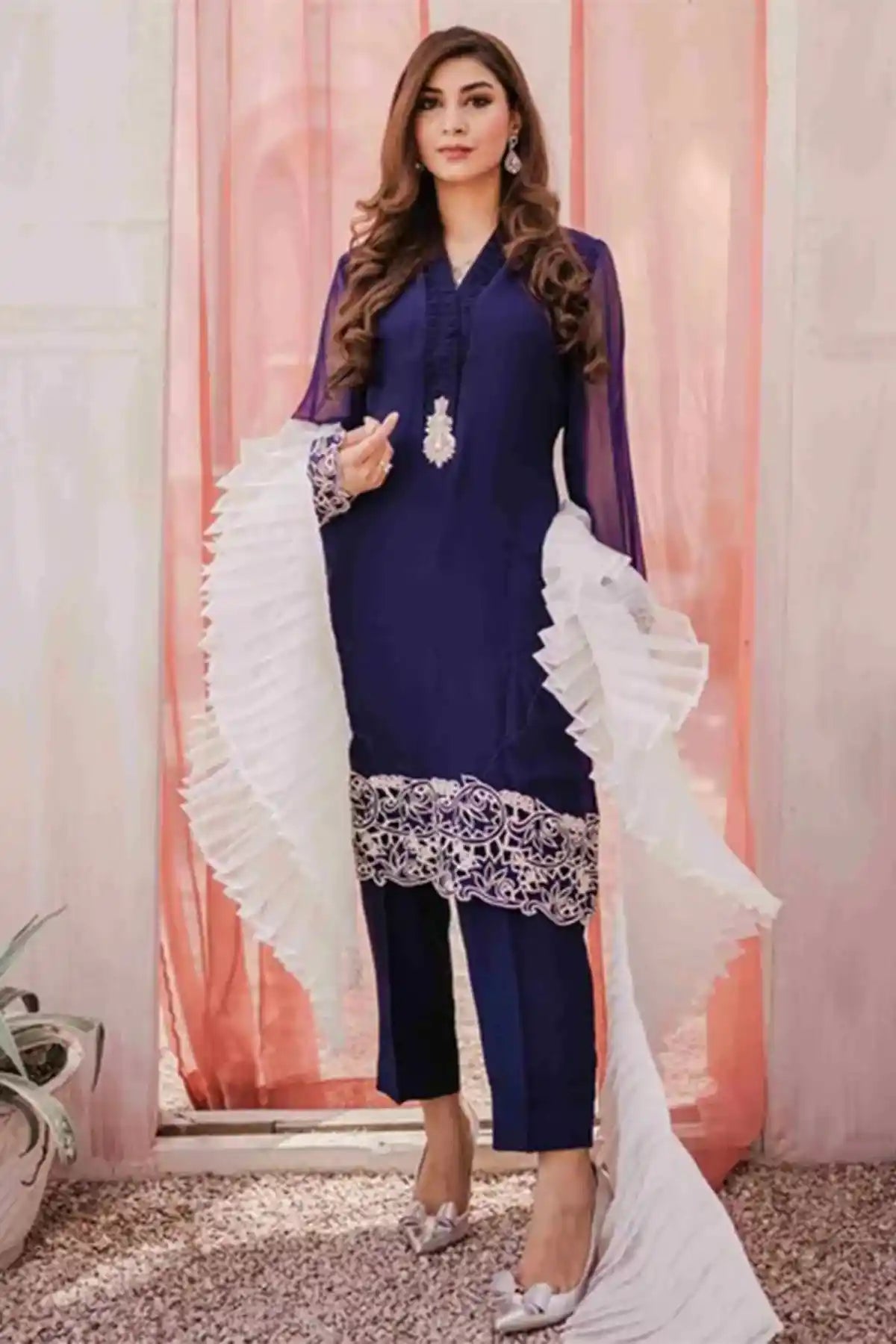 MANAAL ARFEEN