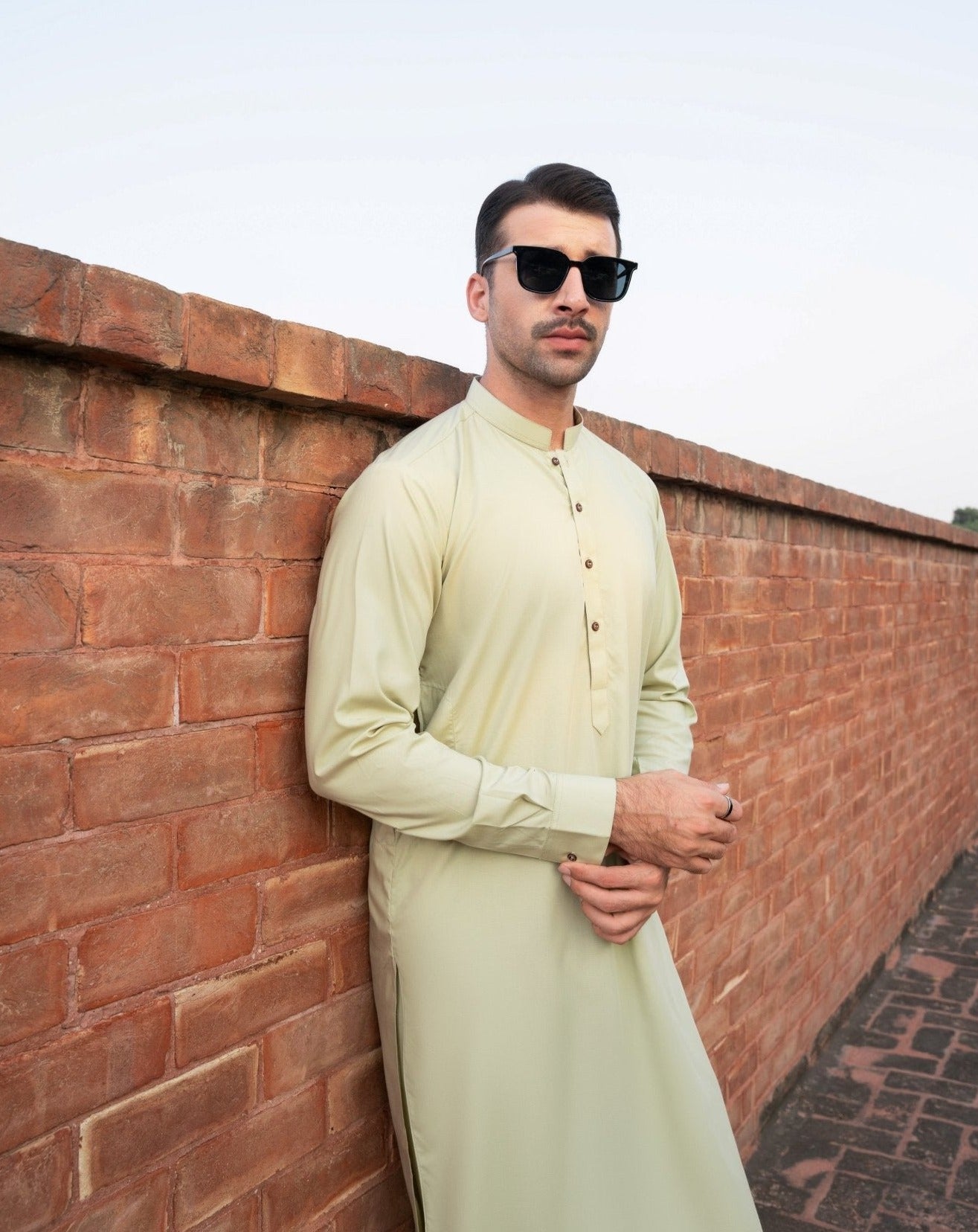 MURAQSH