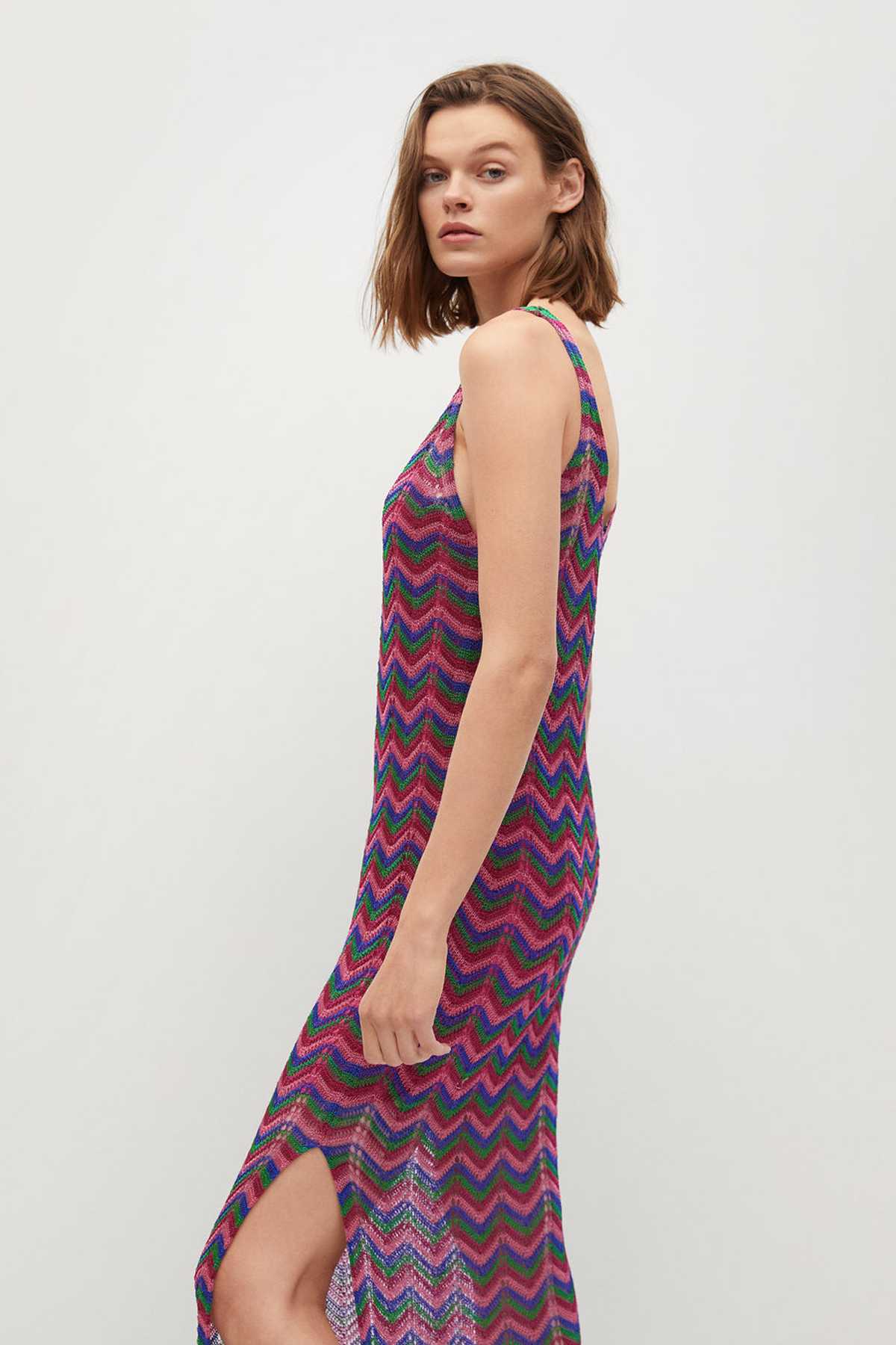 Multicolor zigzag sleeveless maxi dress with scoop neck and side slit