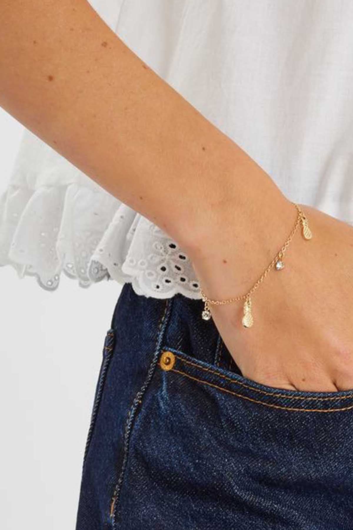 Accessorize - AK Galleria