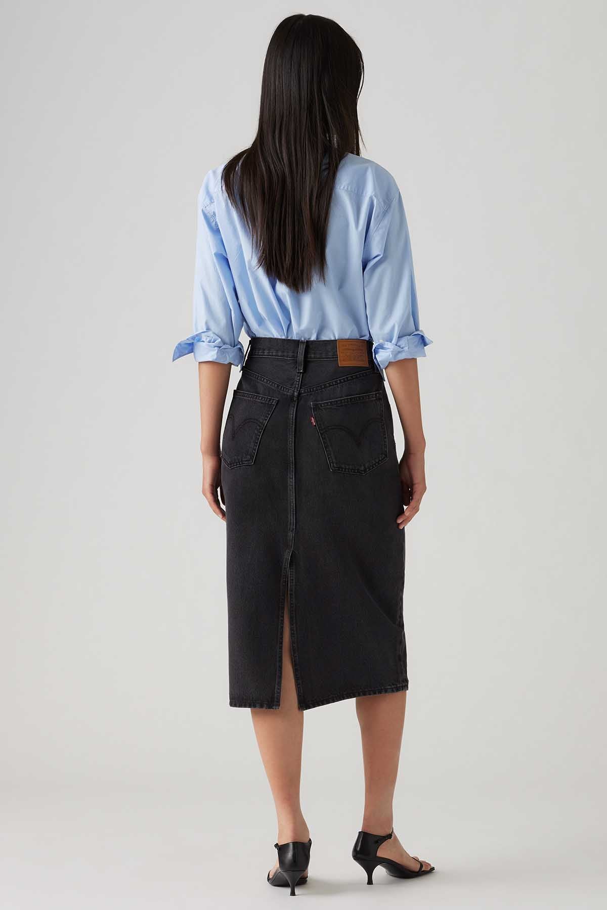 Levi's