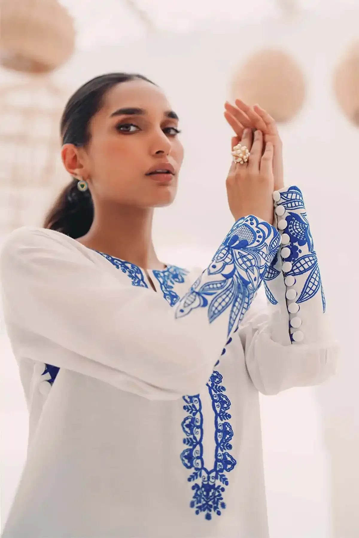 Nimra Kashif - AK Galleria
