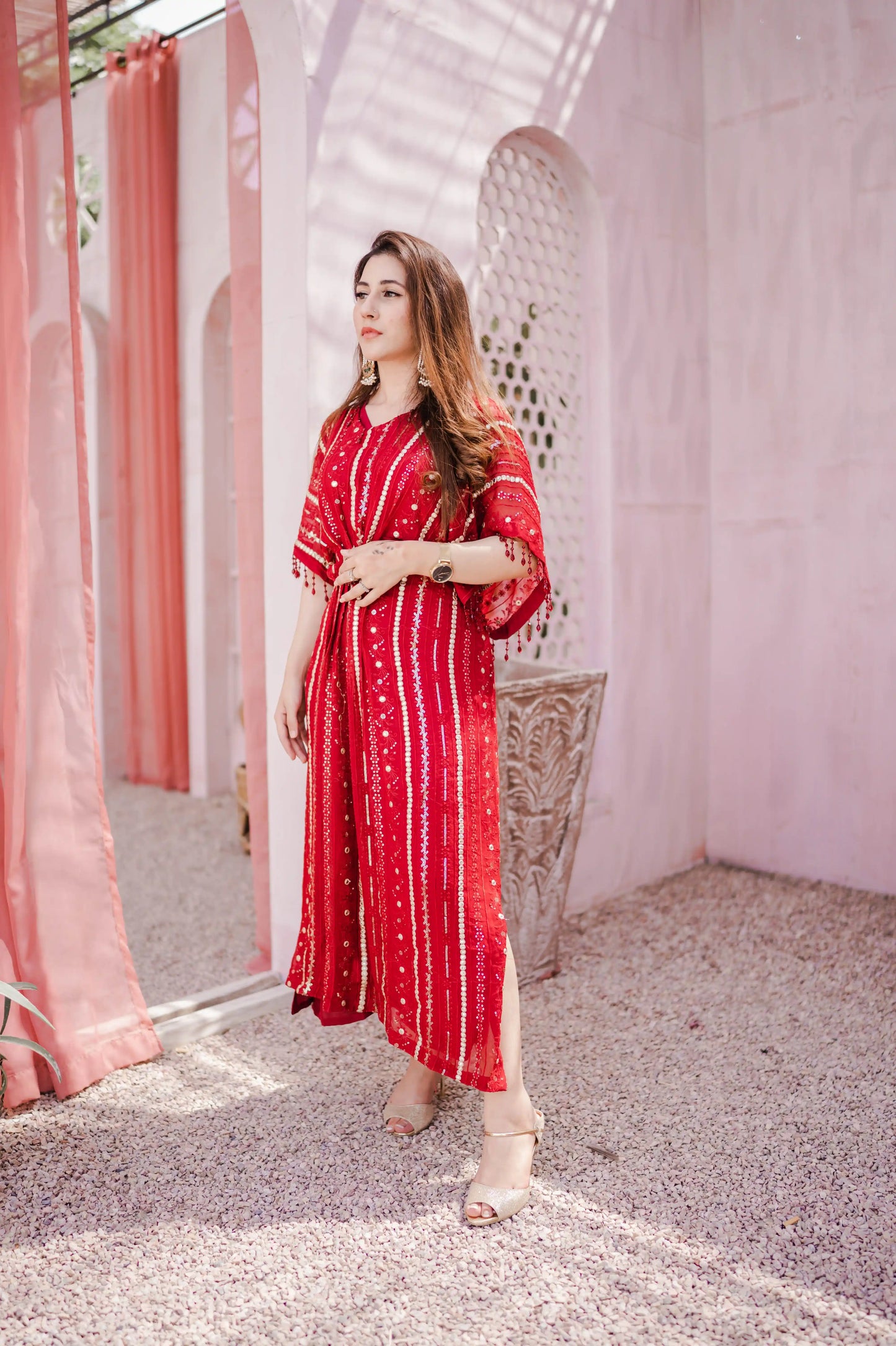 MANAAL ARFEEN