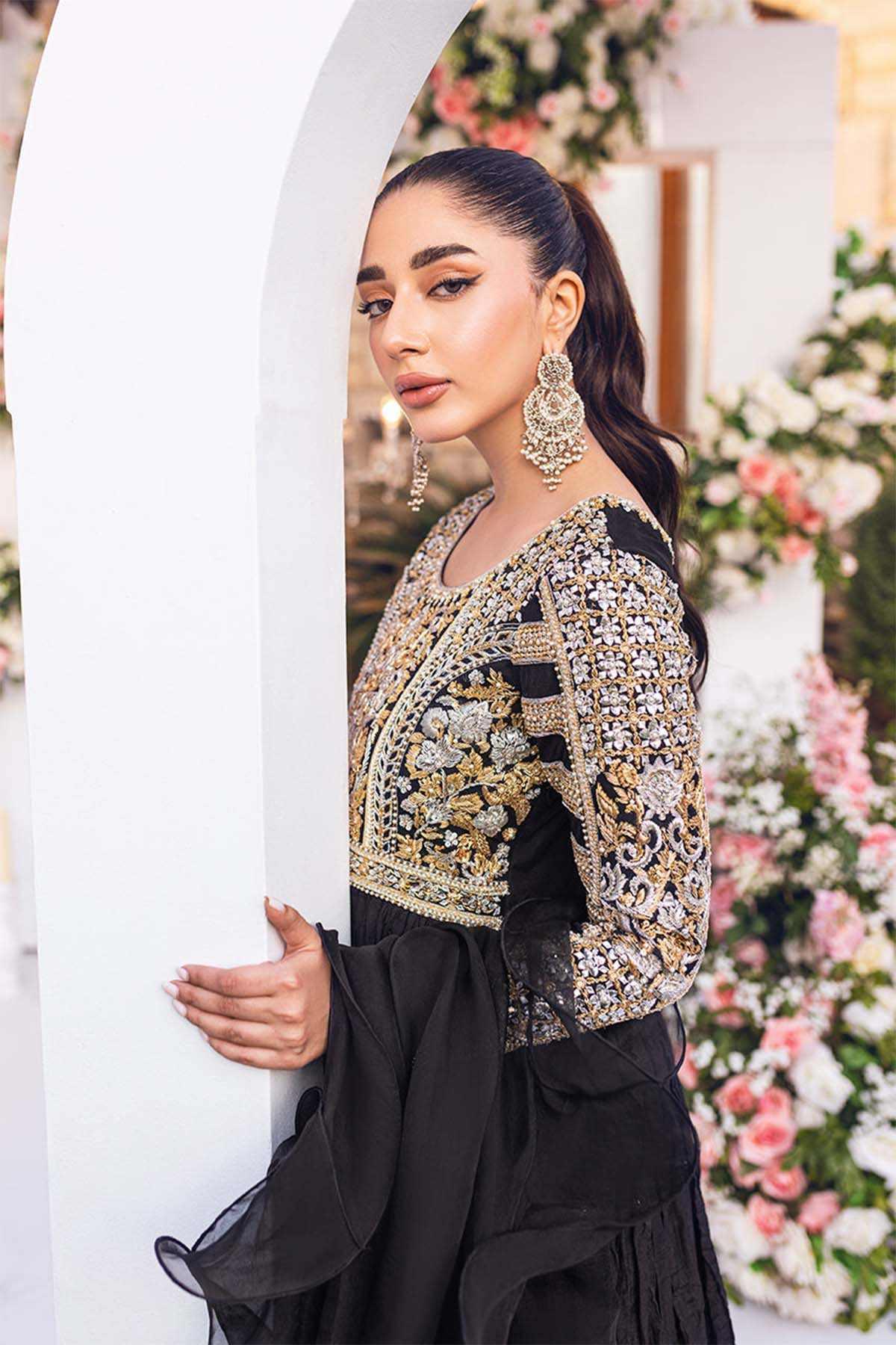 Nimra Kashif - AK Galleria