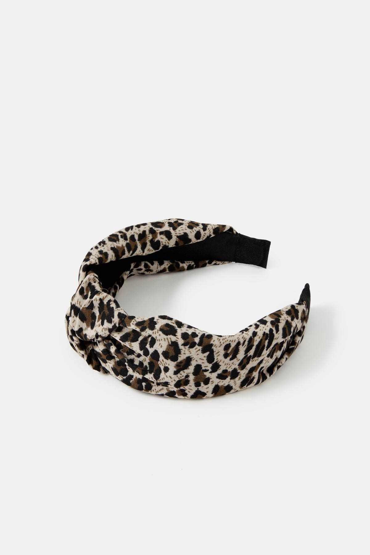 ACCESSORIZE