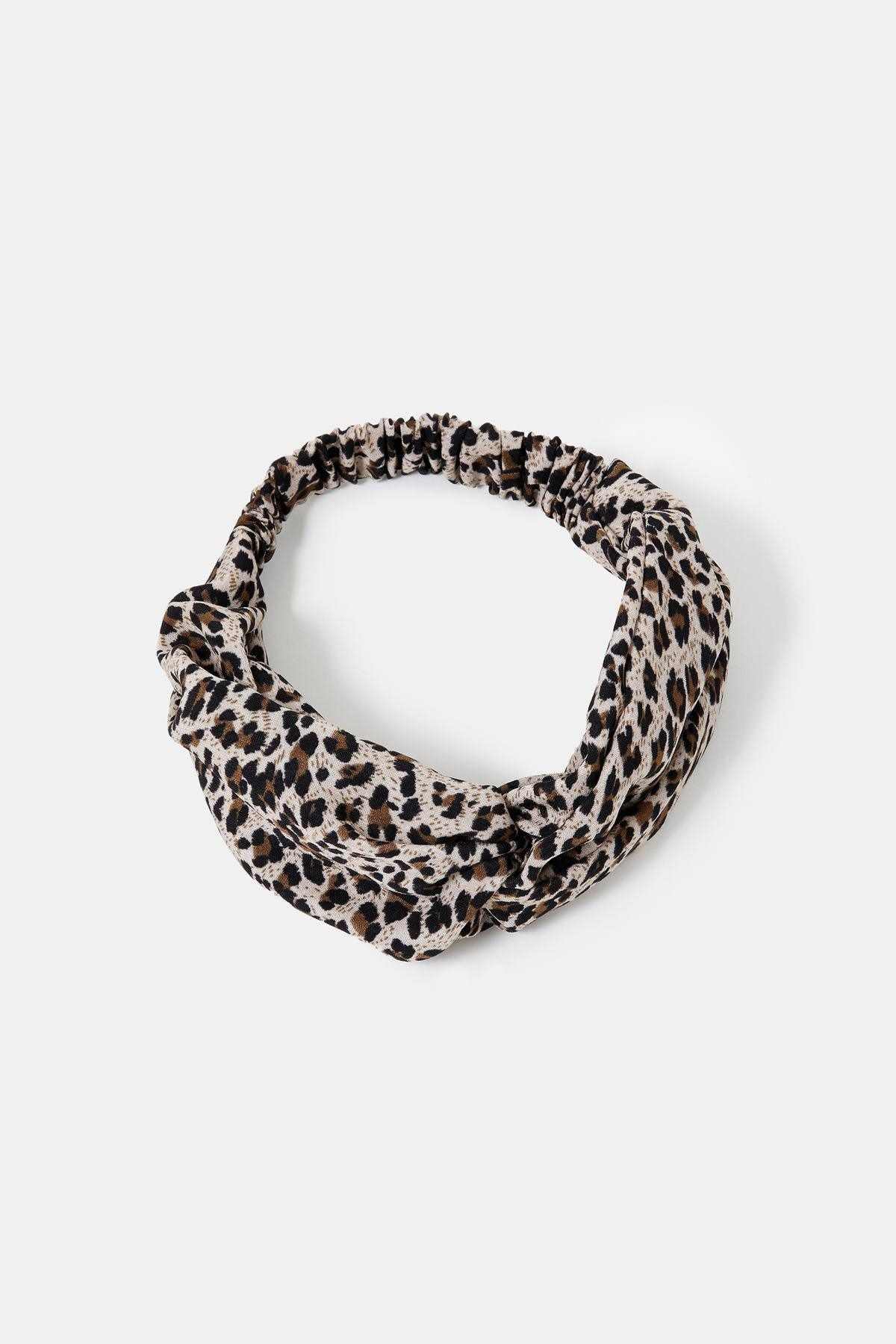ACCESSORIZE