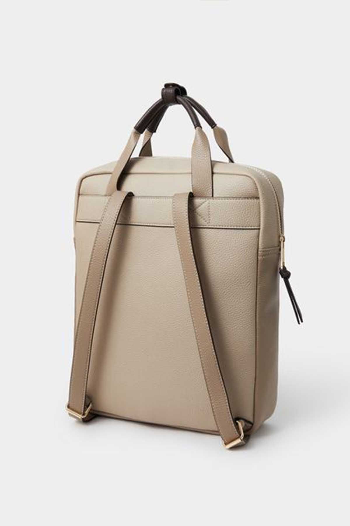 Accessorize - AK Galleria