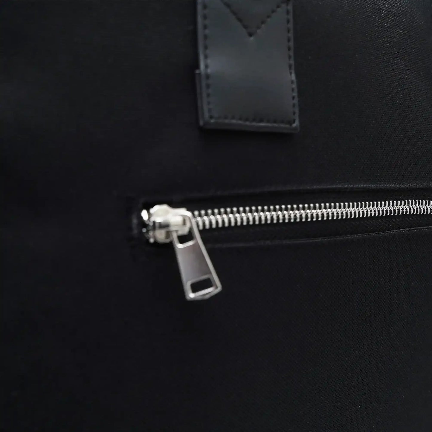 A tailor's son - AK Galleria