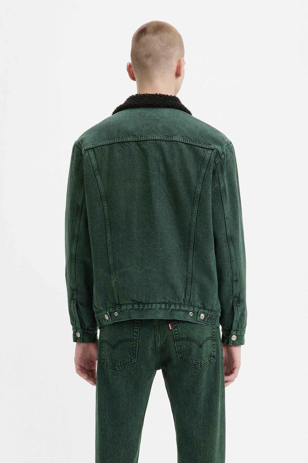 Levi's - AK Galleria