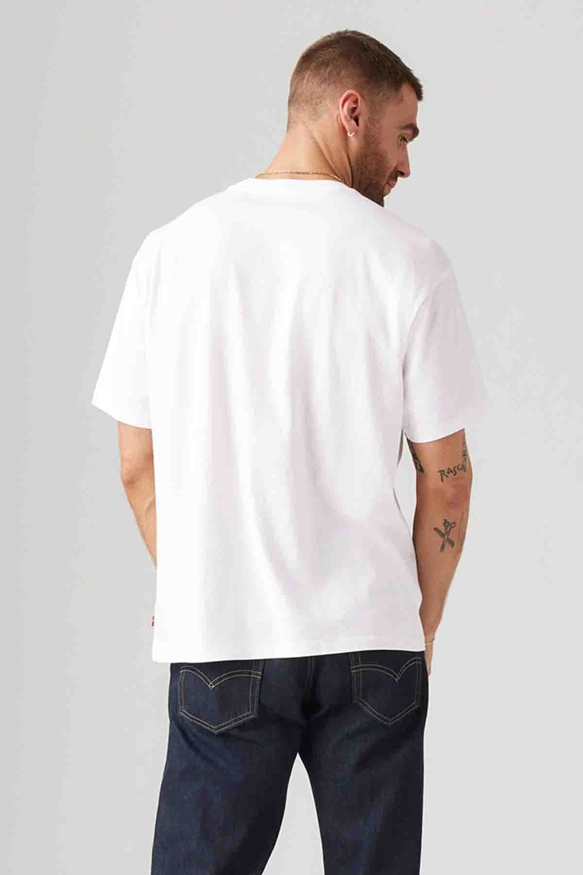 Levi's