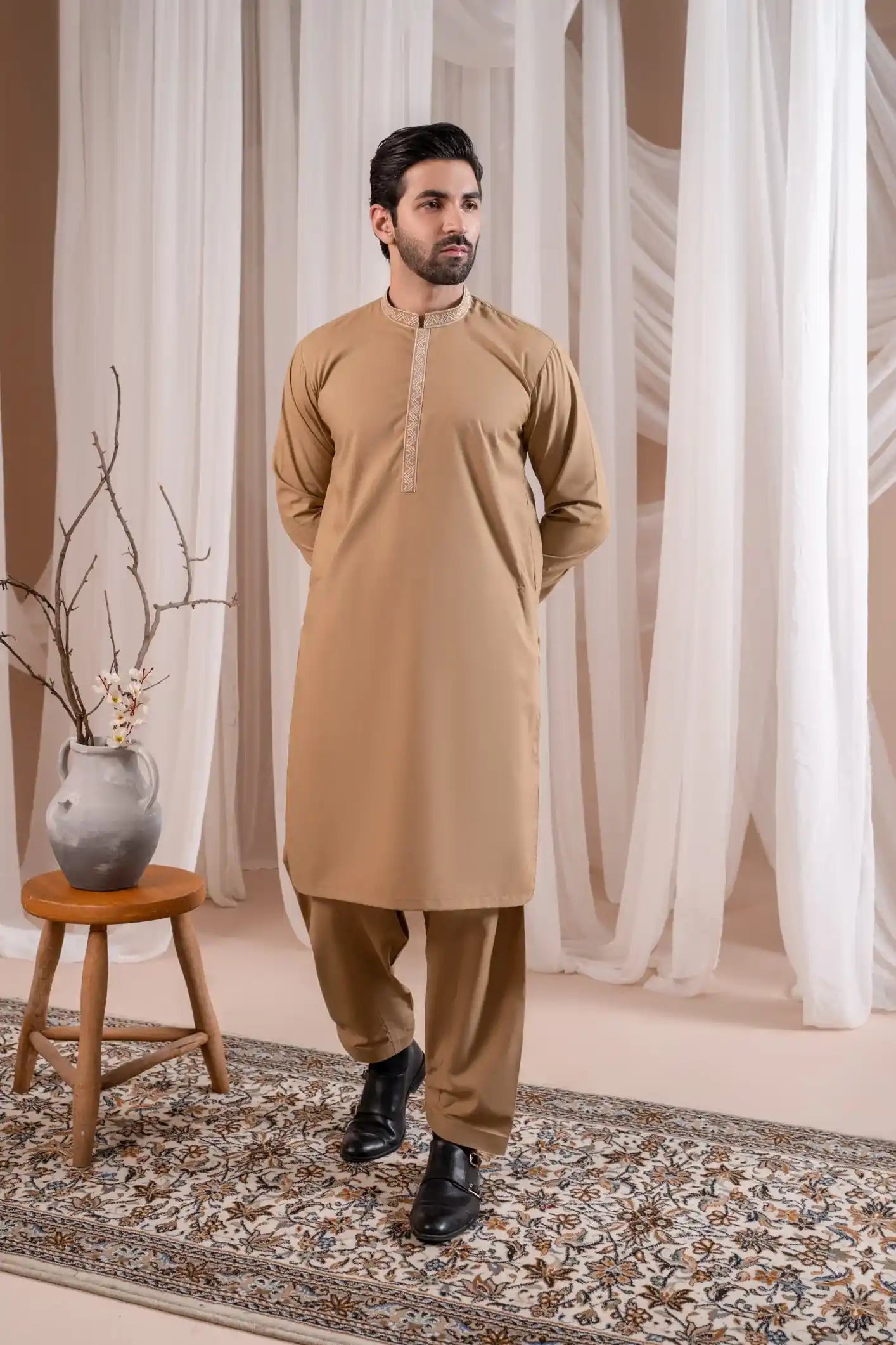 MURAQSH