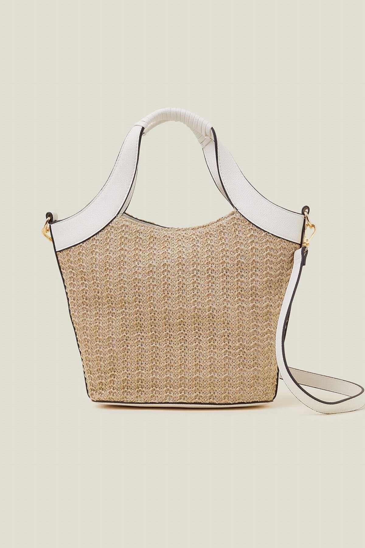 ACCESSORIZE - AK Galleria