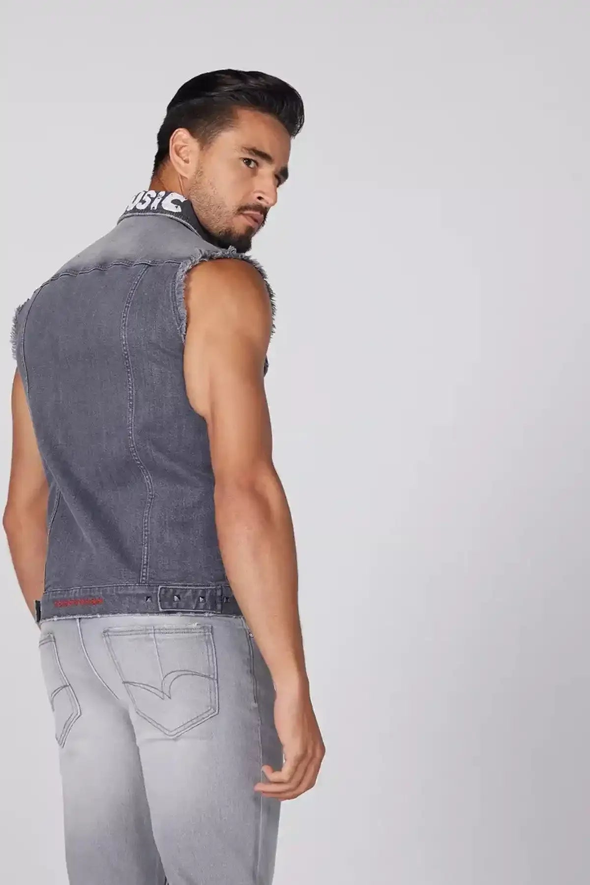 Splash - AK Galleria