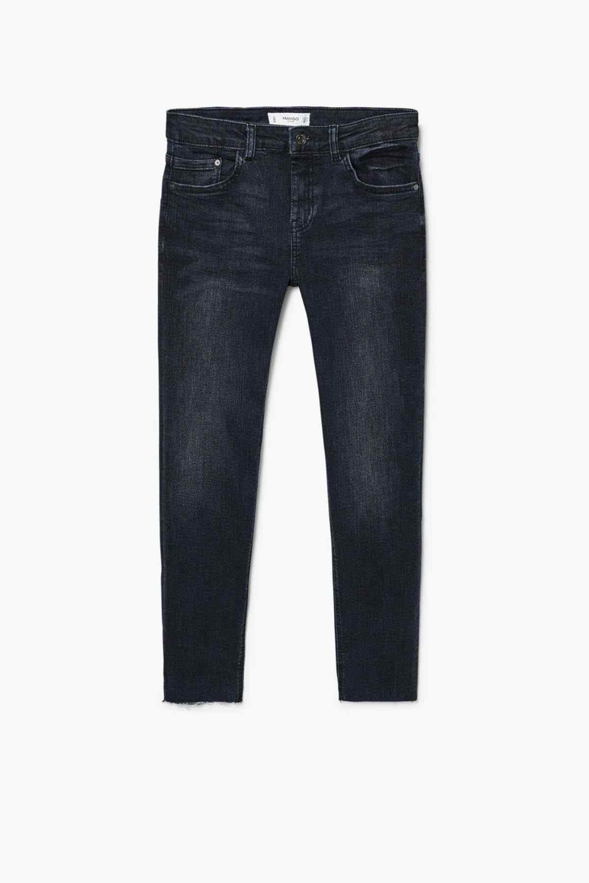 Dark blue denim jeans with button and zipper fly, five-pocket design