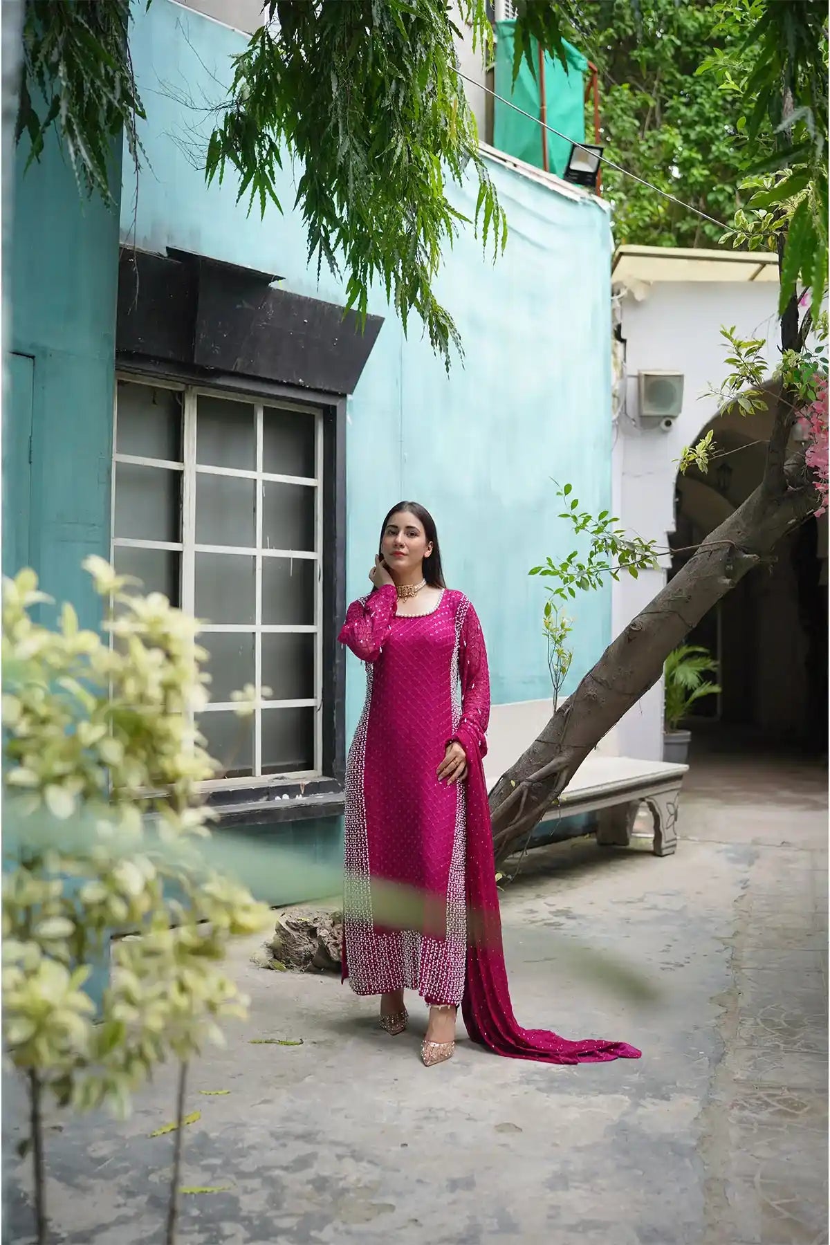 MANAAL ARFEEN