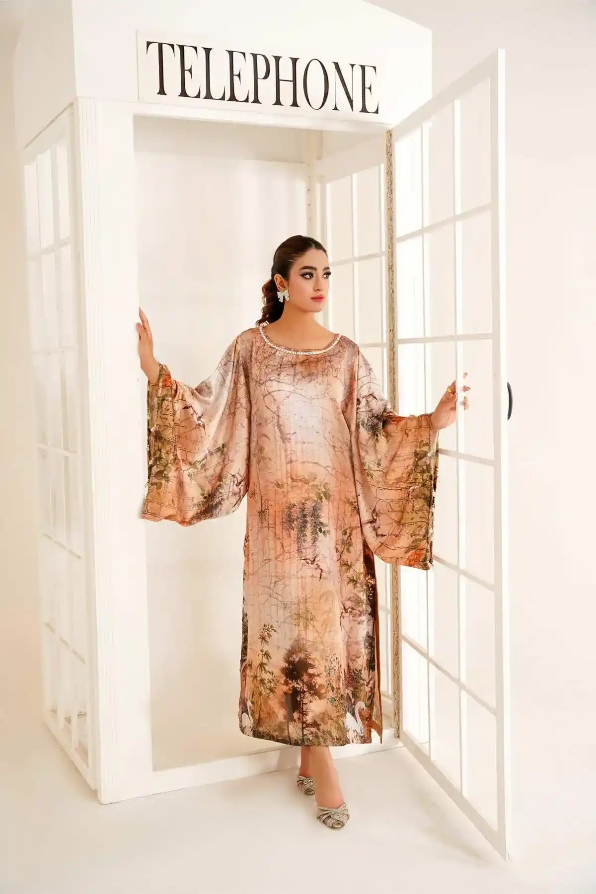 MANAAL ARFEEN