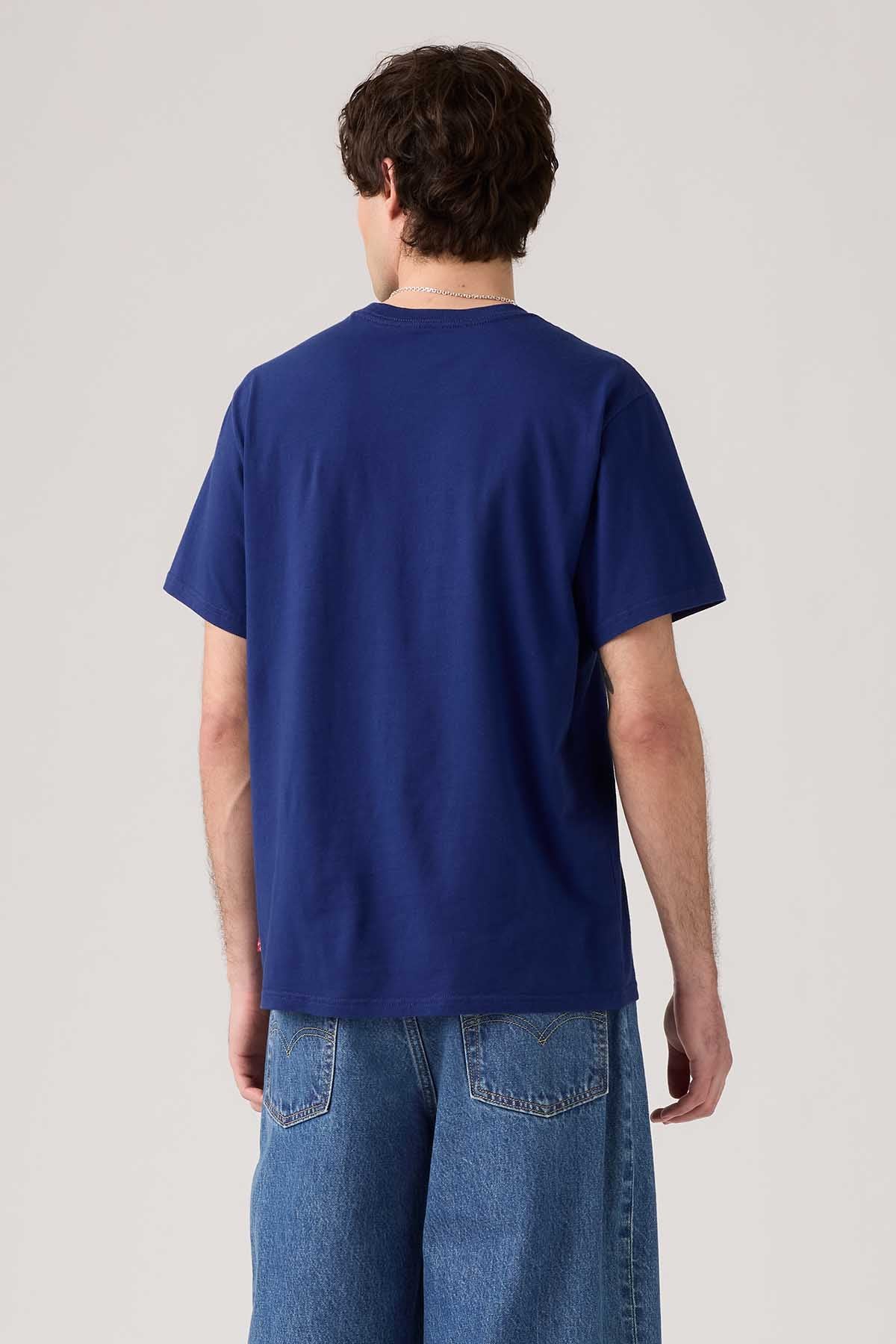 Levi's
