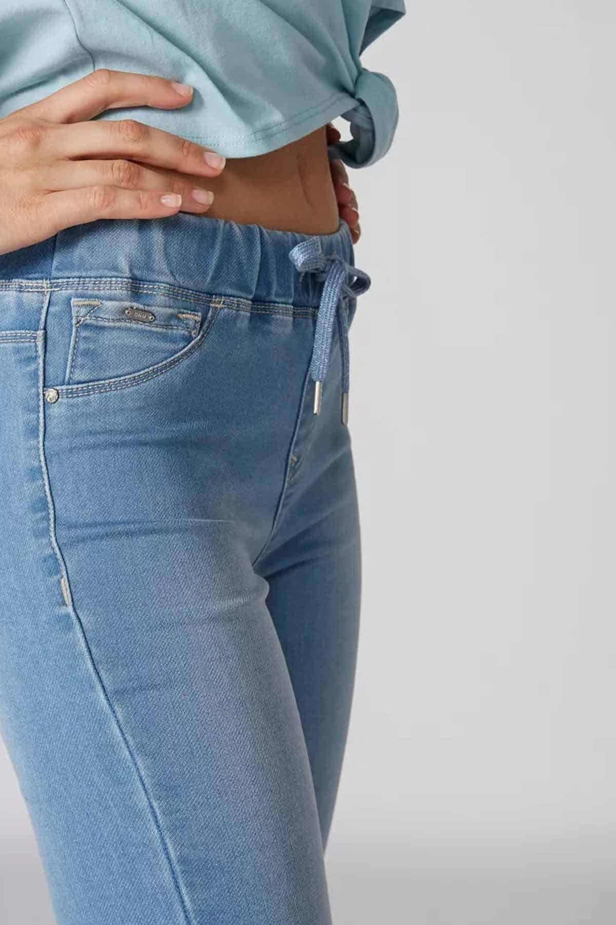 Splash - AK Galleria