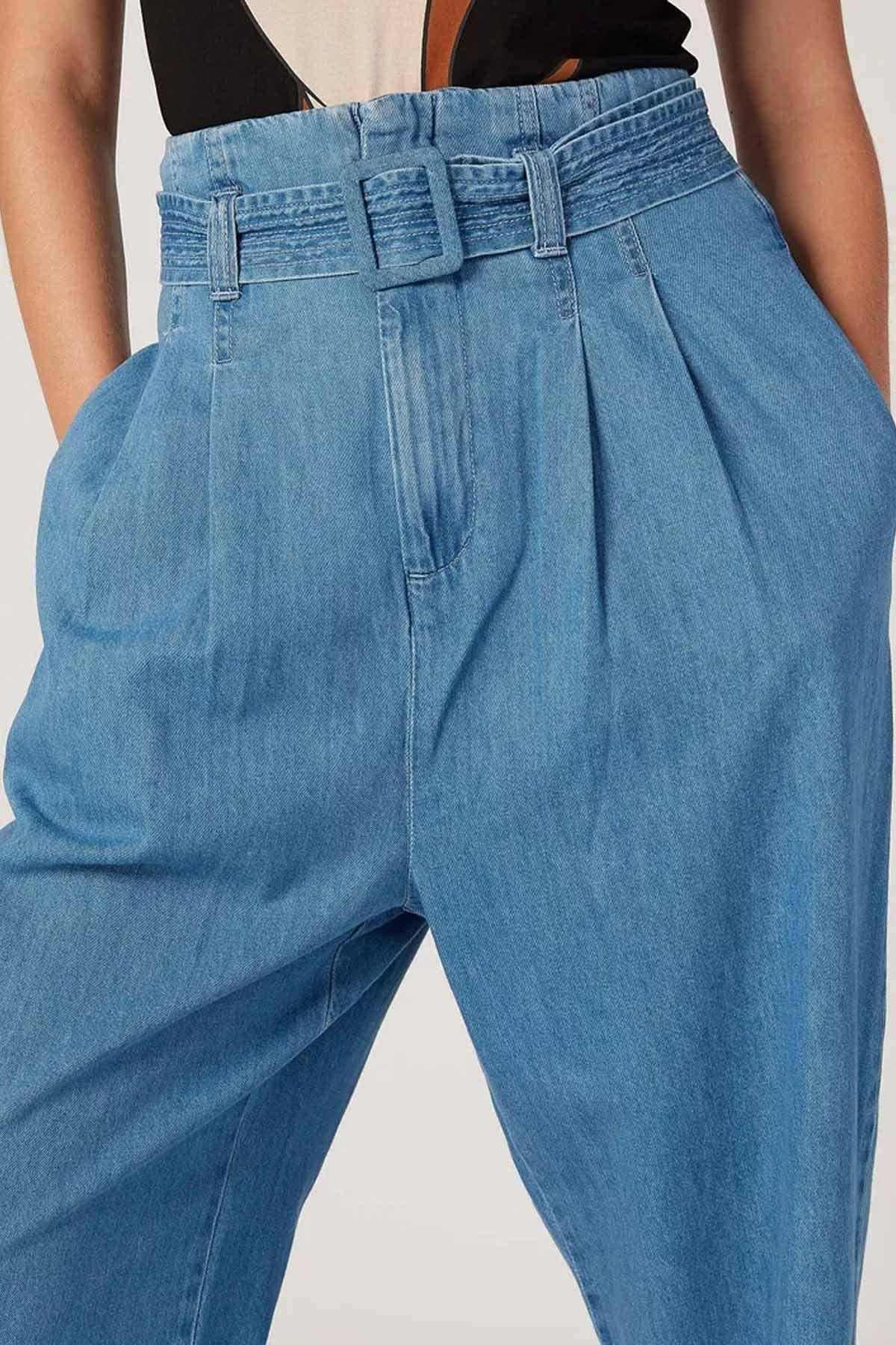 Splash - AK Galleria