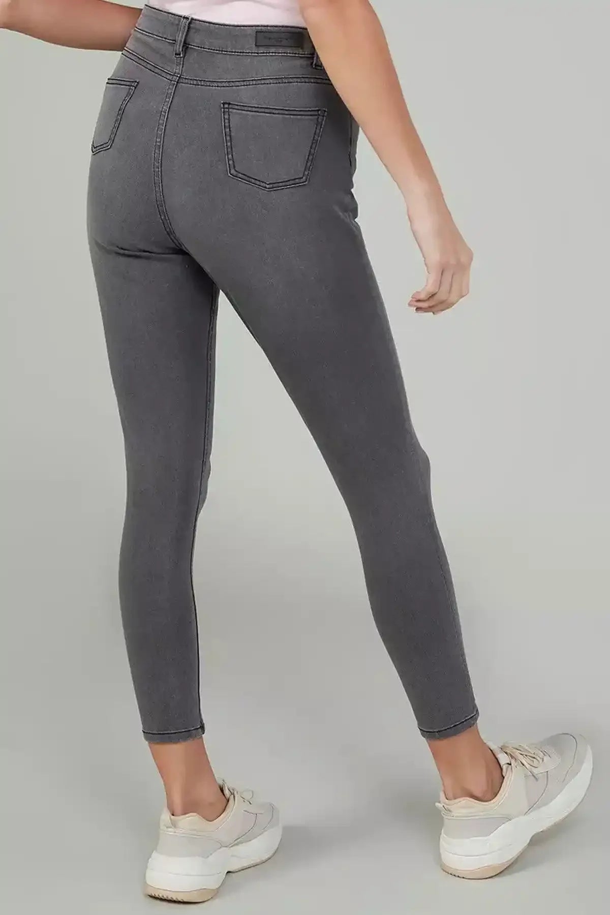 Splash - AK Galleria