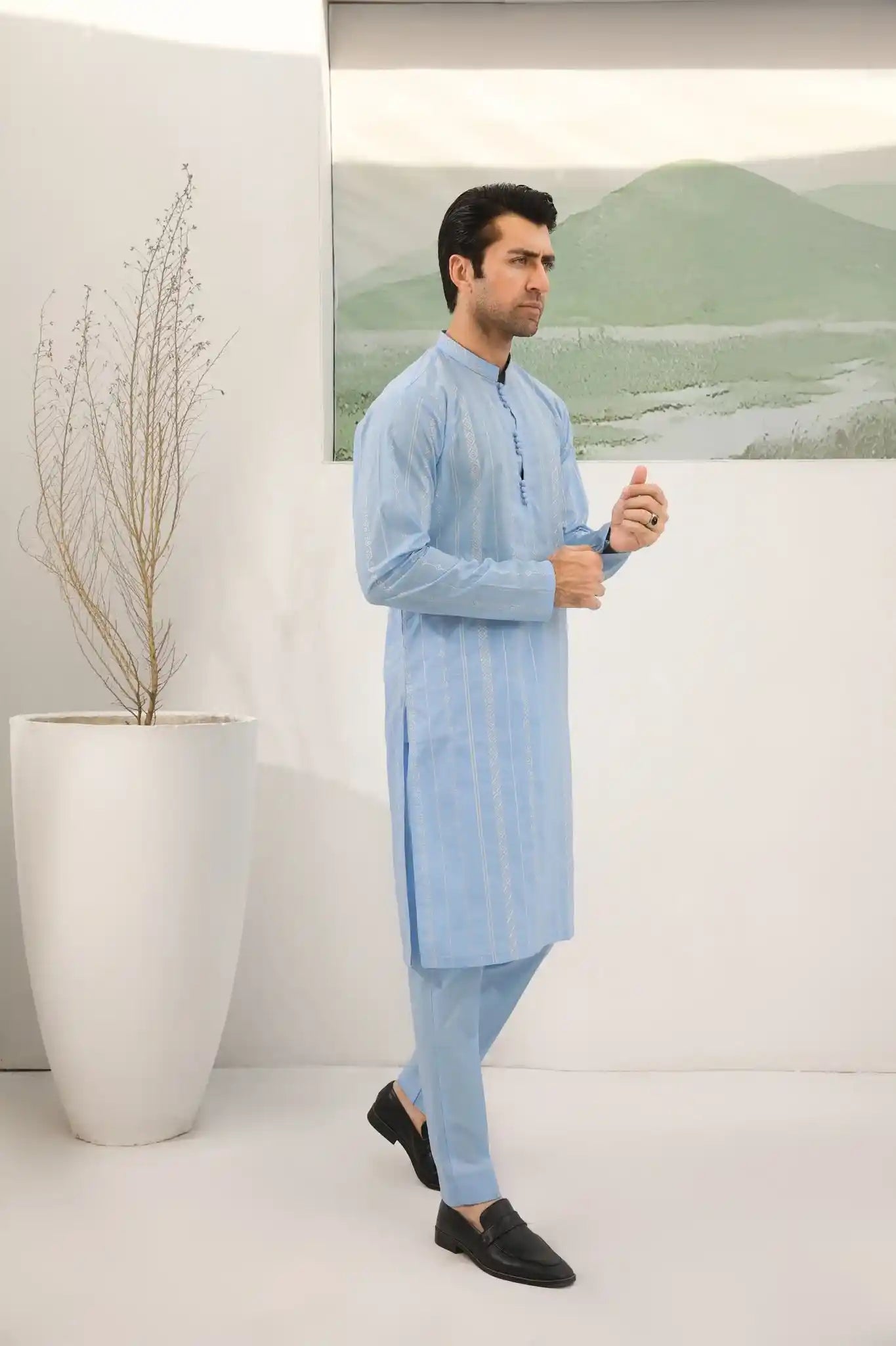 MURAQSH