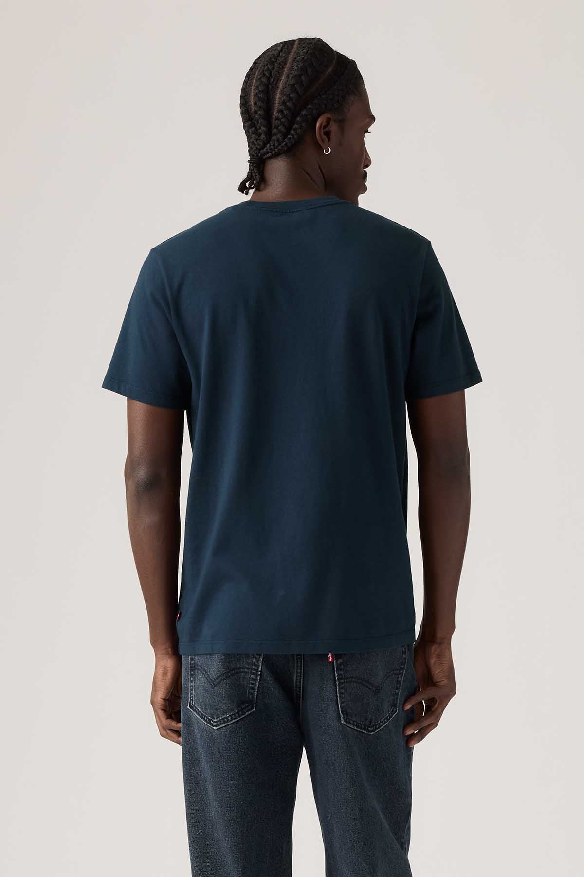 Levi's