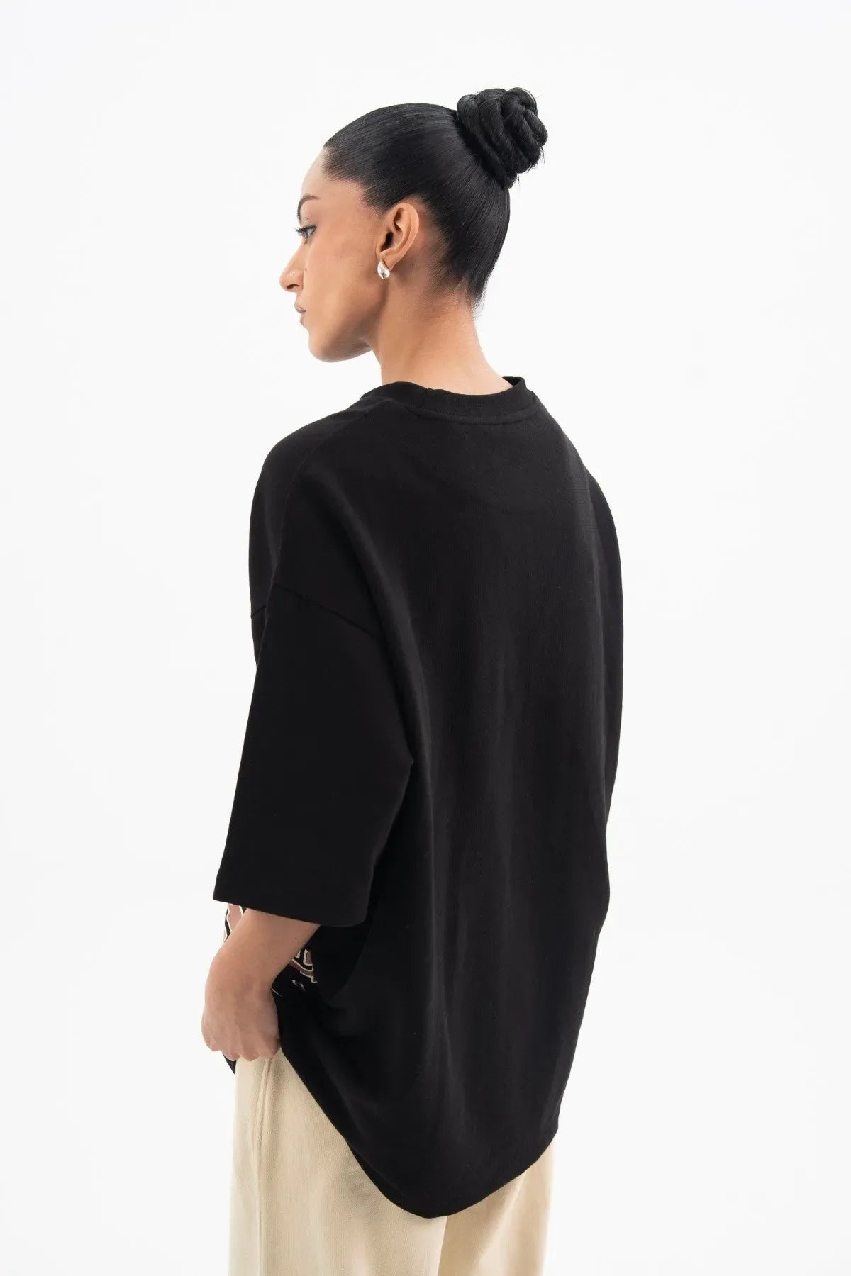 Brackets - AK Galleria