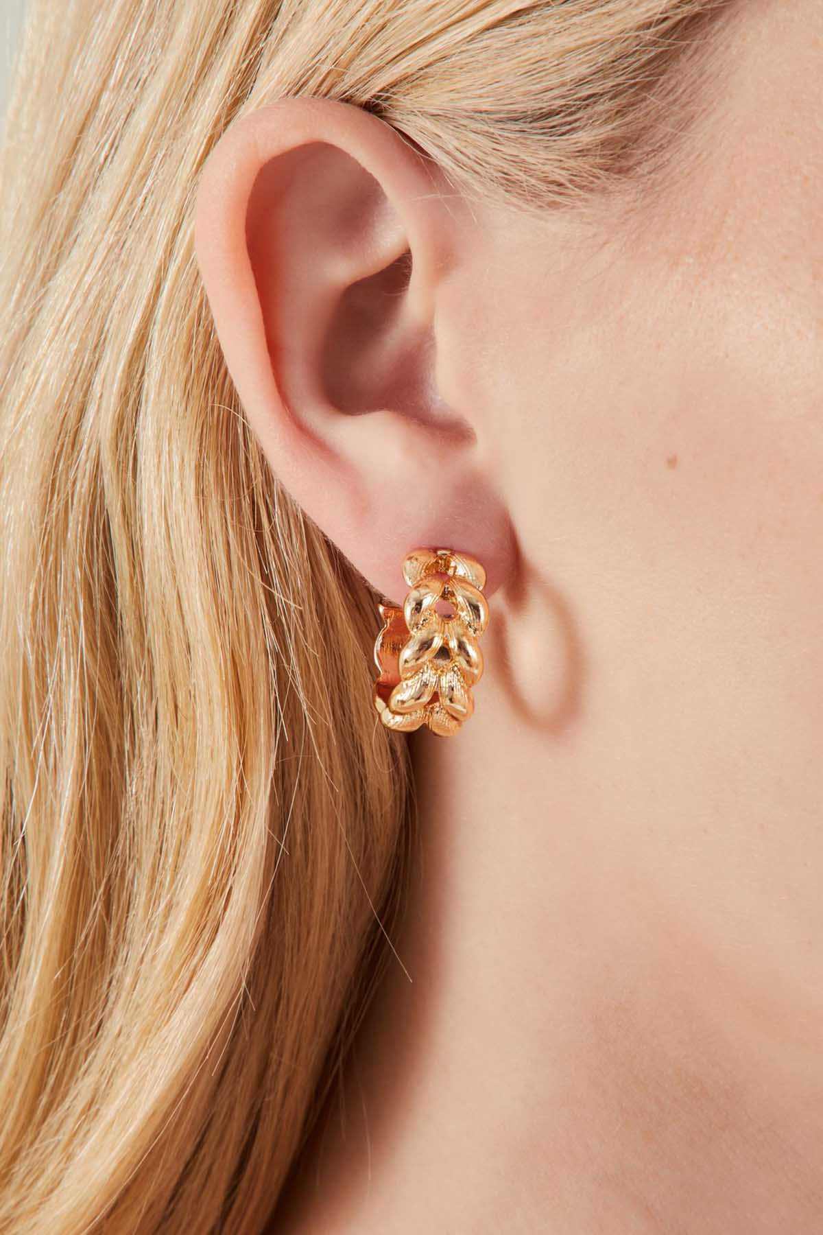 Accessorize