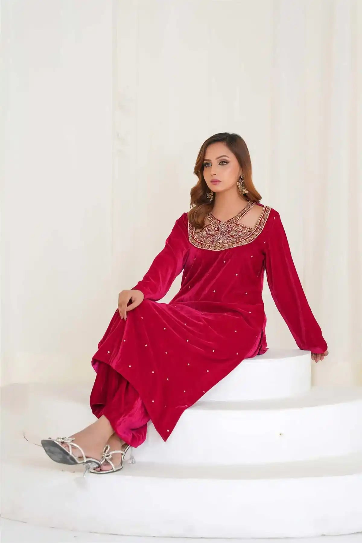 MANAAL ARFEEN