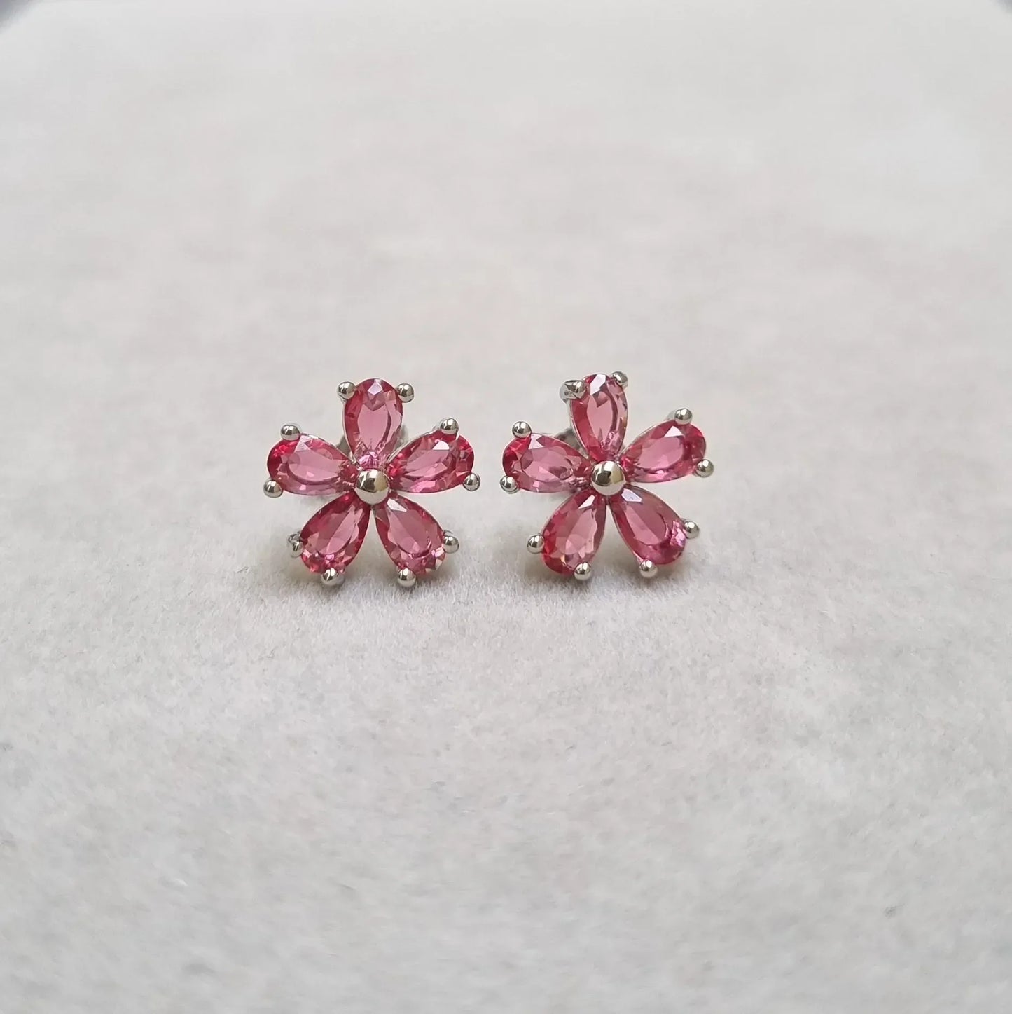 Pastels - AK Galleria