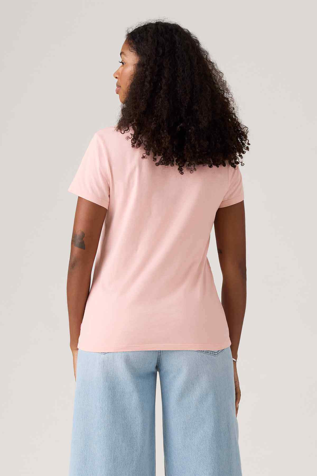 Levi's pink crewneck T-shirt with plain back, short sleeves