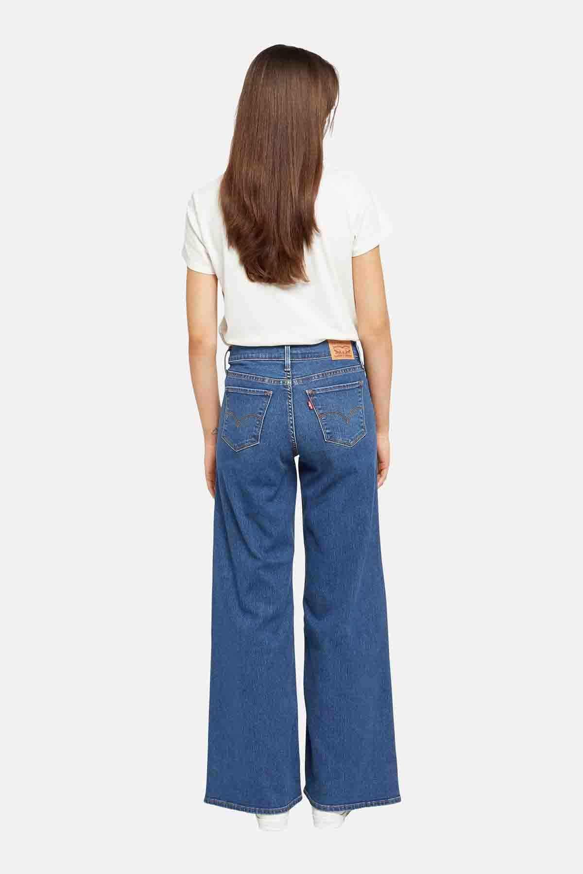 Levi's - AK Galleria