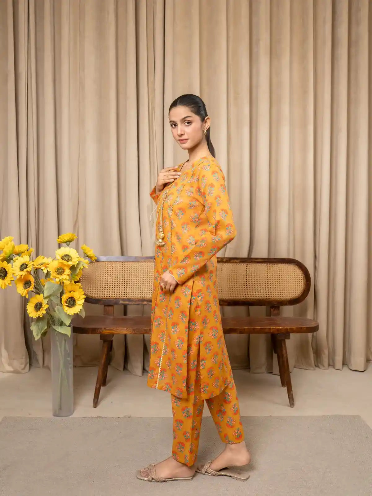 Ahlam Closet By safa textile