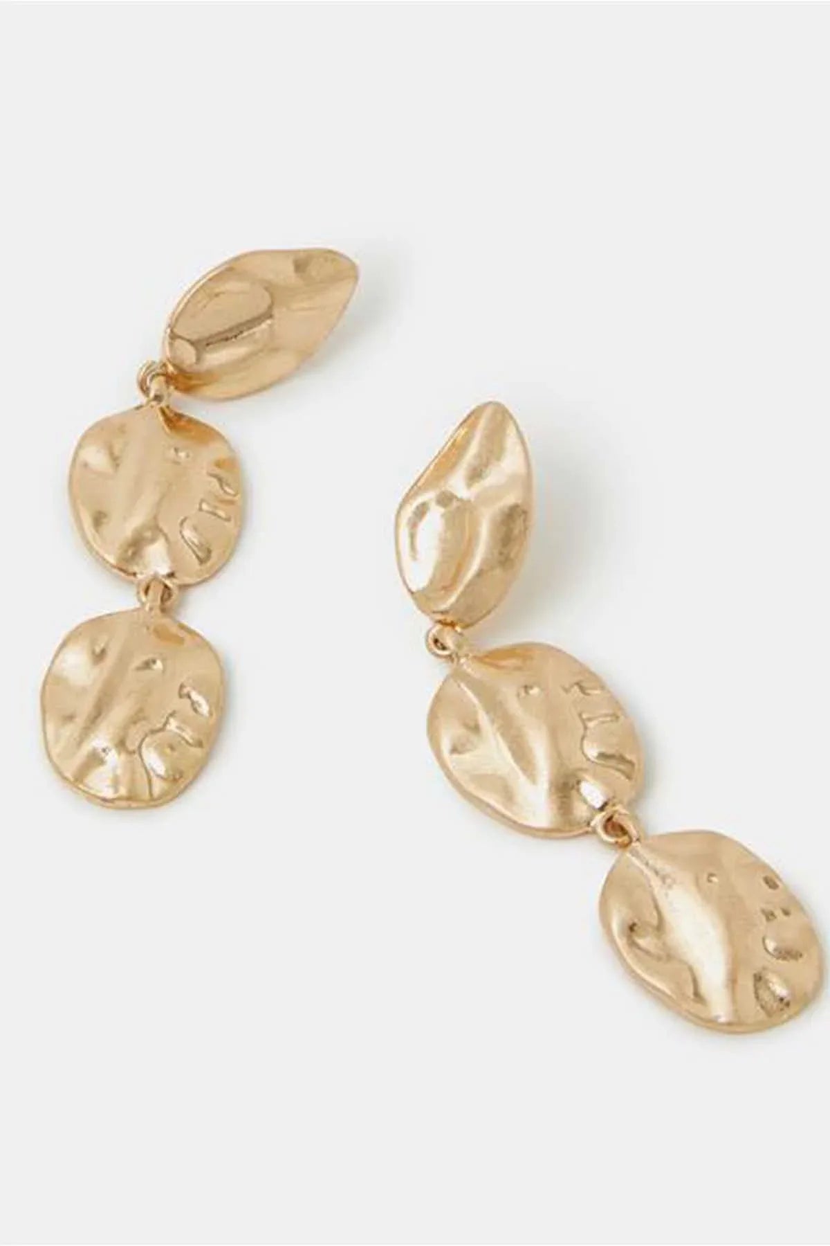 Accessorize - AK Galleria