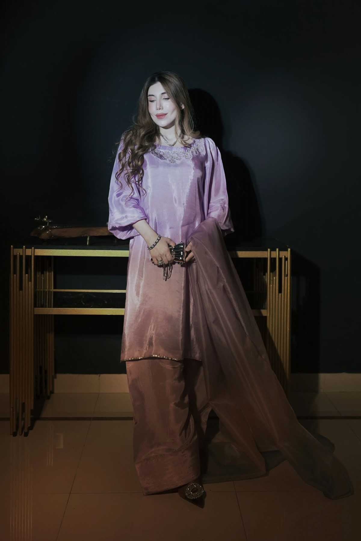 MANAAL ARFEEN