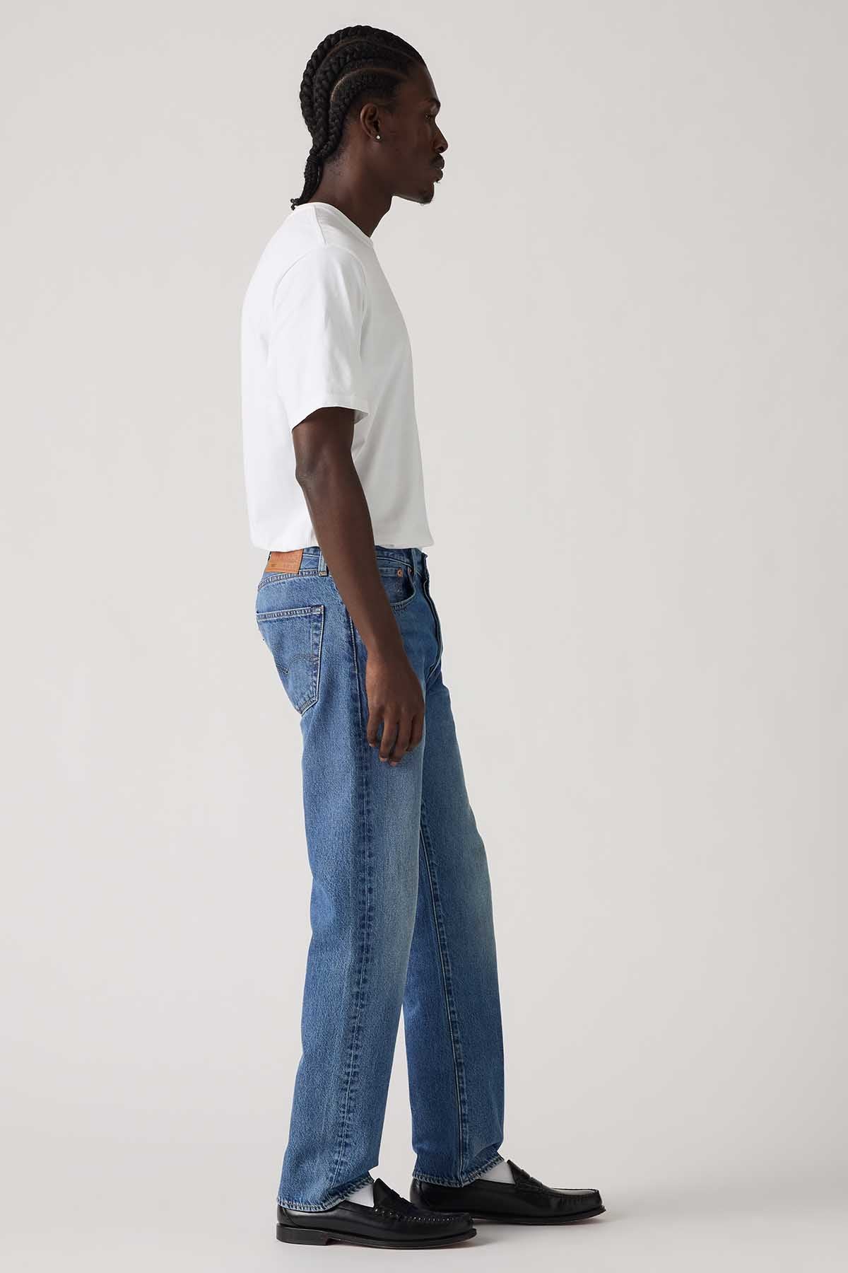 Levi's