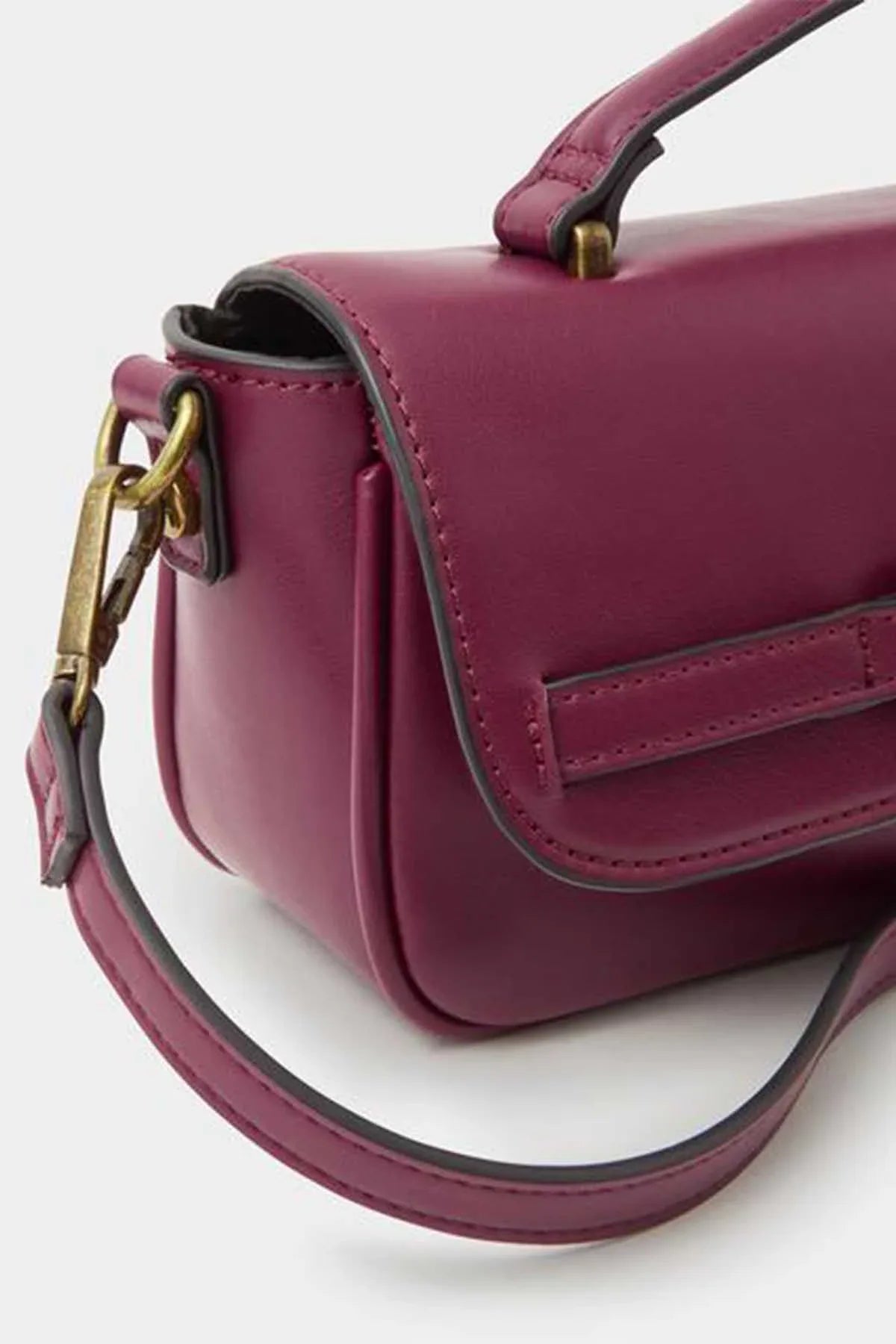 Accessorize - AK Galleria