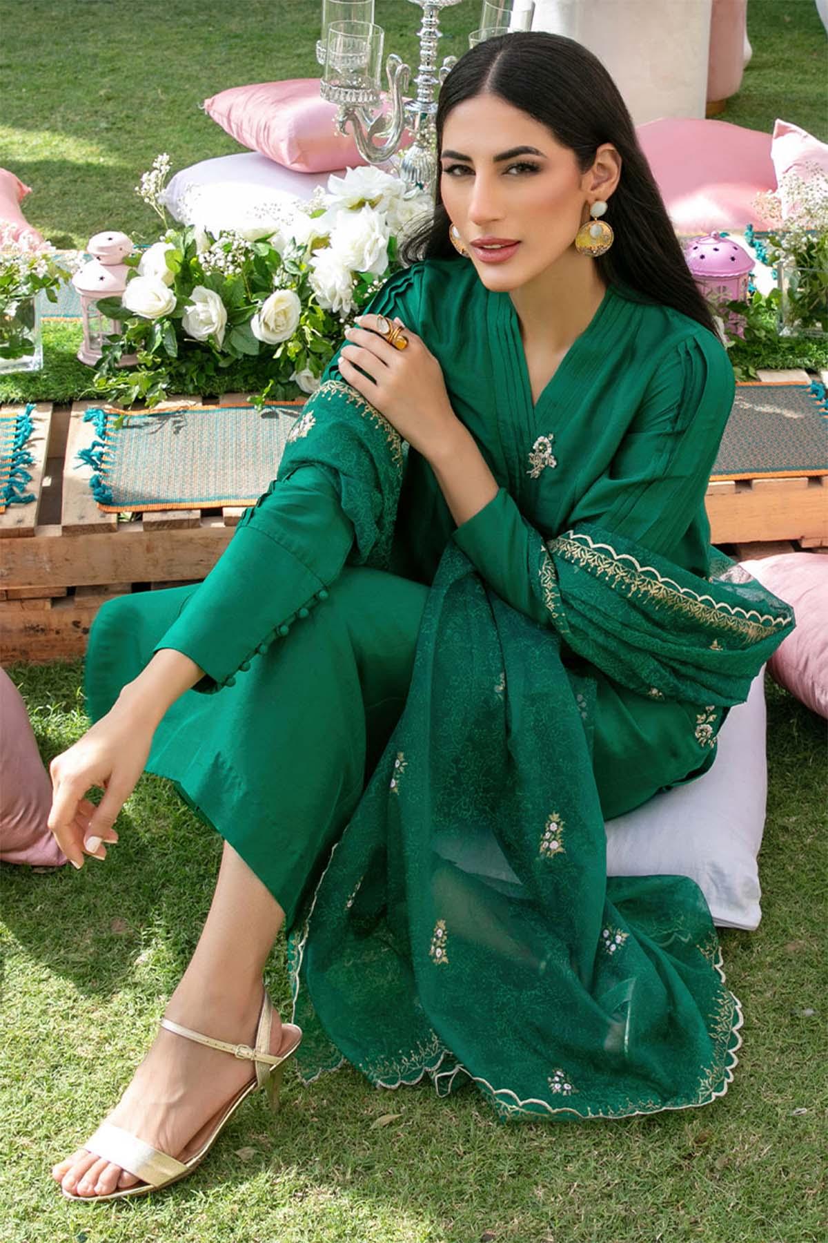 Nimra Kashif - AK Galleria