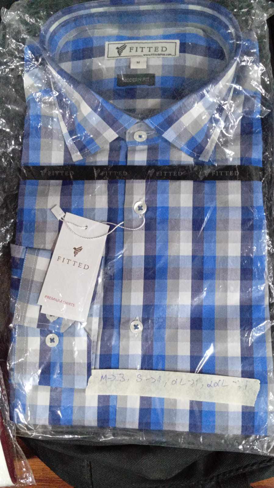 Modern-fit fitted plaid dress shirt, blue and white, button front and button-down collar