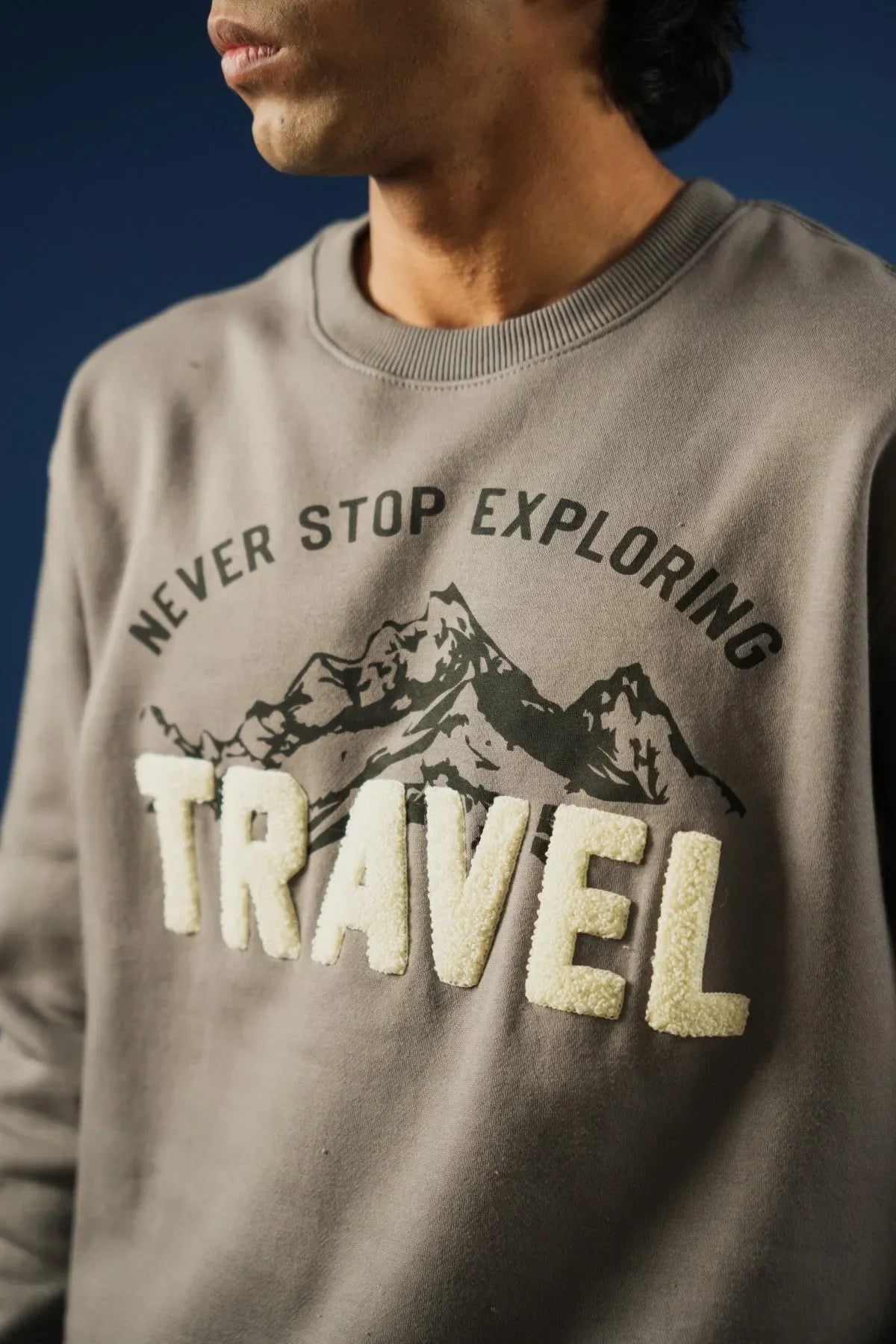 Brackets - AK Galleria